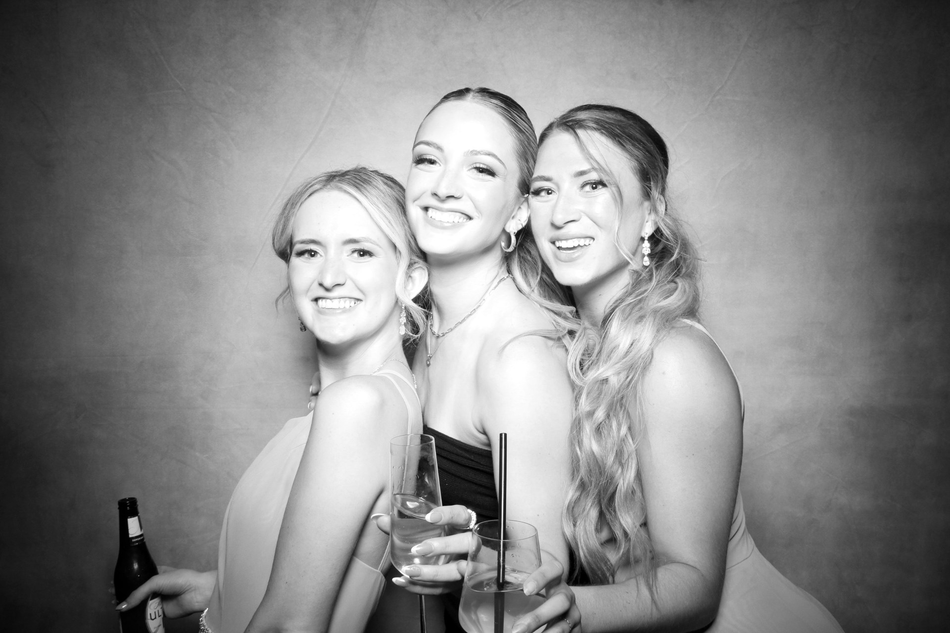 Madison and Trevon | View more photos from the event at photos.fotably.com/u/FotablyPhotoBooth/Madison-and-Trevon