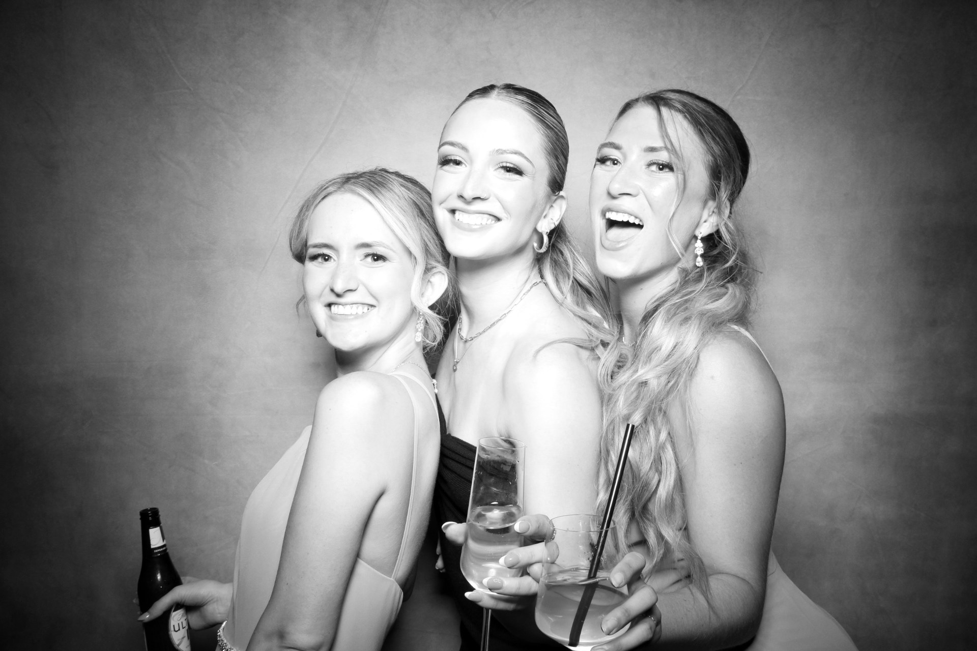 Madison and Trevon | View more photos from the event at photos.fotably.com/u/FotablyPhotoBooth/Madison-and-Trevon