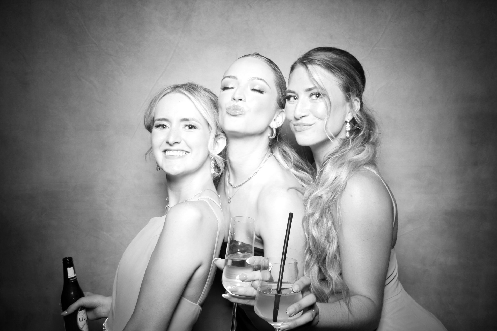 Madison and Trevon | View more photos from the event at photos.fotably.com/u/FotablyPhotoBooth/Madison-and-Trevon