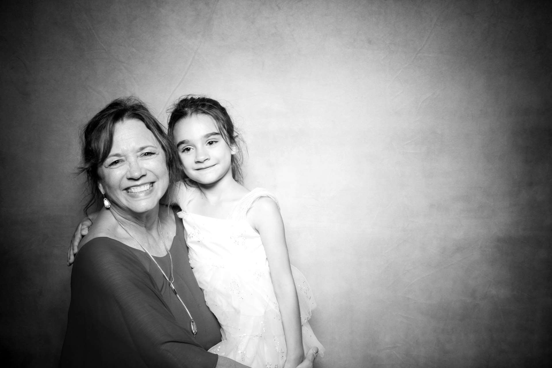 Madison and Trevon | View more photos from the event at photos.fotably.com/u/FotablyPhotoBooth/Madison-and-Trevon