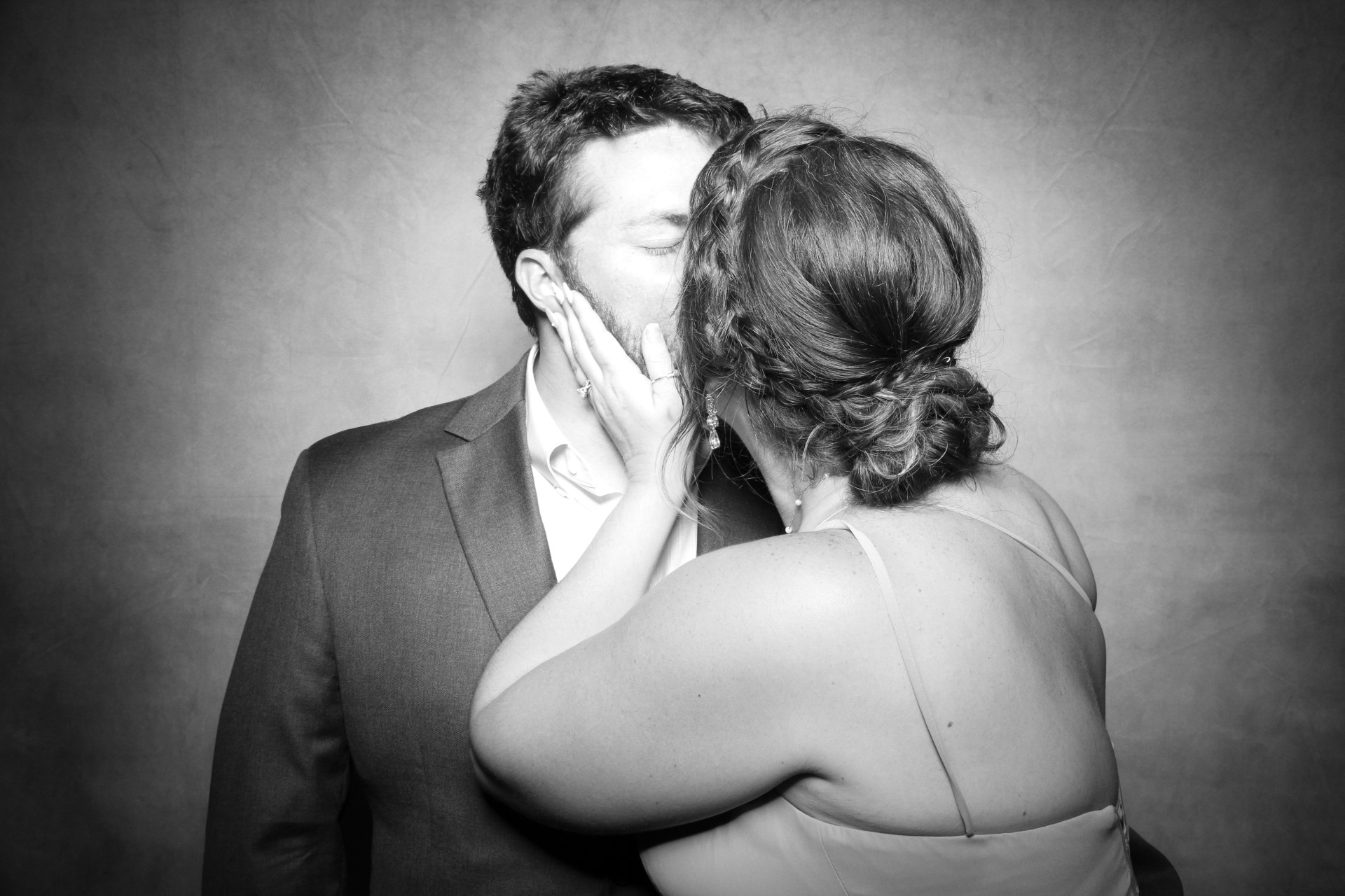 Madison and Trevon | View more photos from the event at photos.fotably.com/u/FotablyPhotoBooth/Madison-and-Trevon