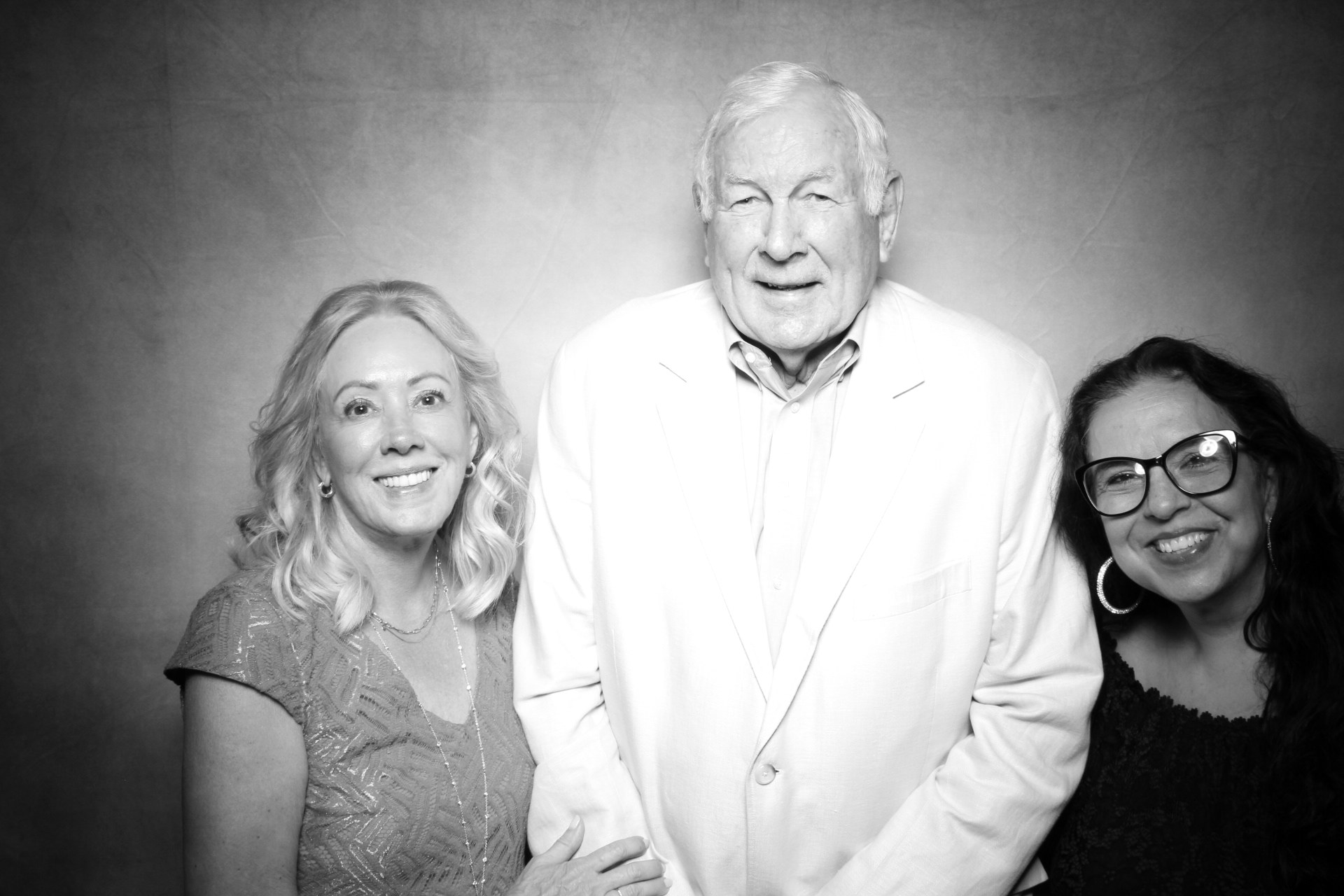 Madison and Trevon | View more photos from the event at photos.fotably.com/u/FotablyPhotoBooth/Madison-and-Trevon