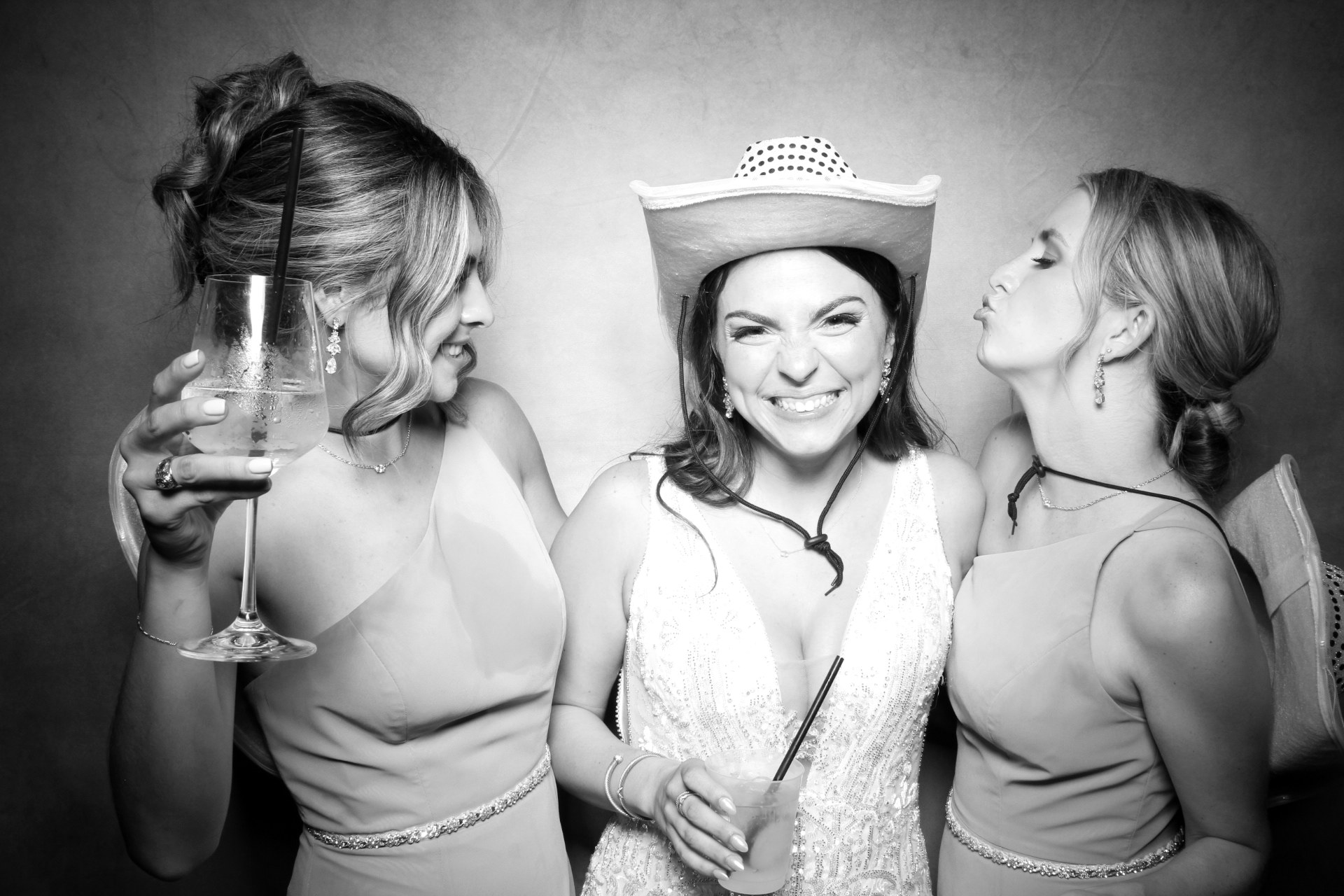 Madison and Trevon | View more photos from the event at photos.fotably.com/u/FotablyPhotoBooth/Madison-and-Trevon