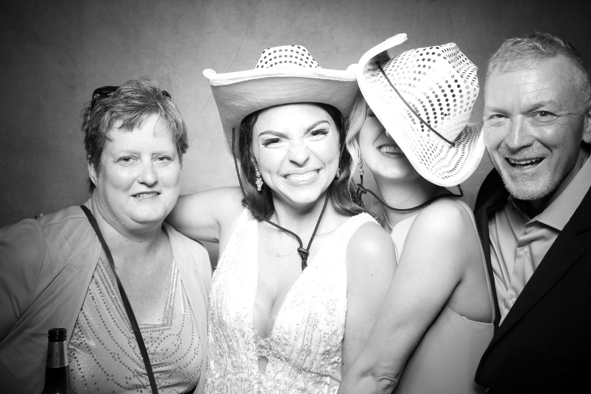 Madison and Trevon | View more photos from the event at photos.fotably.com/u/FotablyPhotoBooth/Madison-and-Trevon