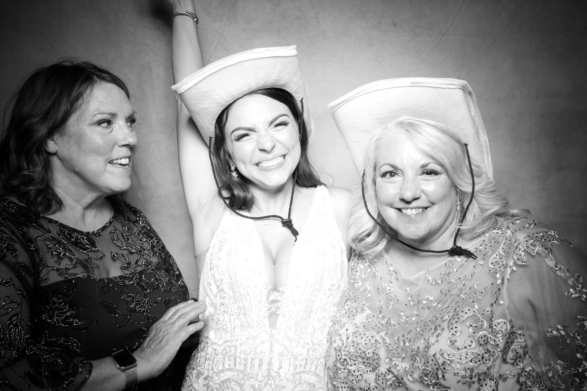 Madison and Trevon | View more photos from the event at photos.fotably.com/u/FotablyPhotoBooth/Madison-and-Trevon