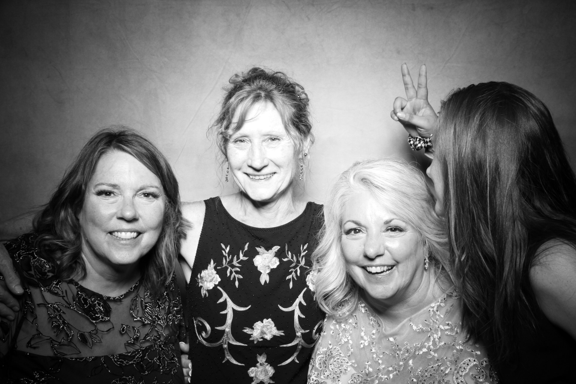 Madison and Trevon | View more photos from the event at photos.fotably.com/u/FotablyPhotoBooth/Madison-and-Trevon