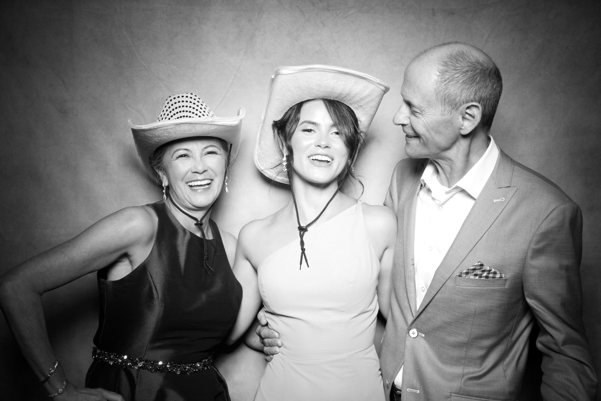 Madison and Trevon | View more photos from the event at photos.fotably.com/u/FotablyPhotoBooth/Madison-and-Trevon