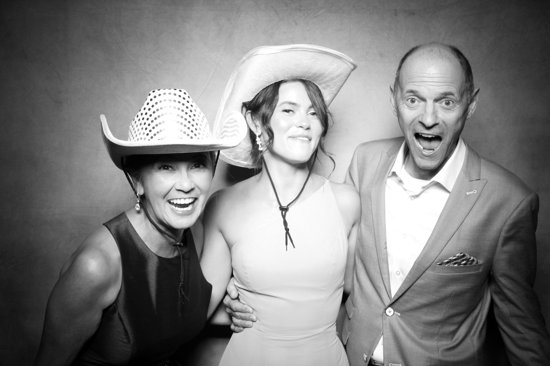 Madison and Trevon | View more photos from the event at photos.fotably.com/u/FotablyPhotoBooth/Madison-and-Trevon