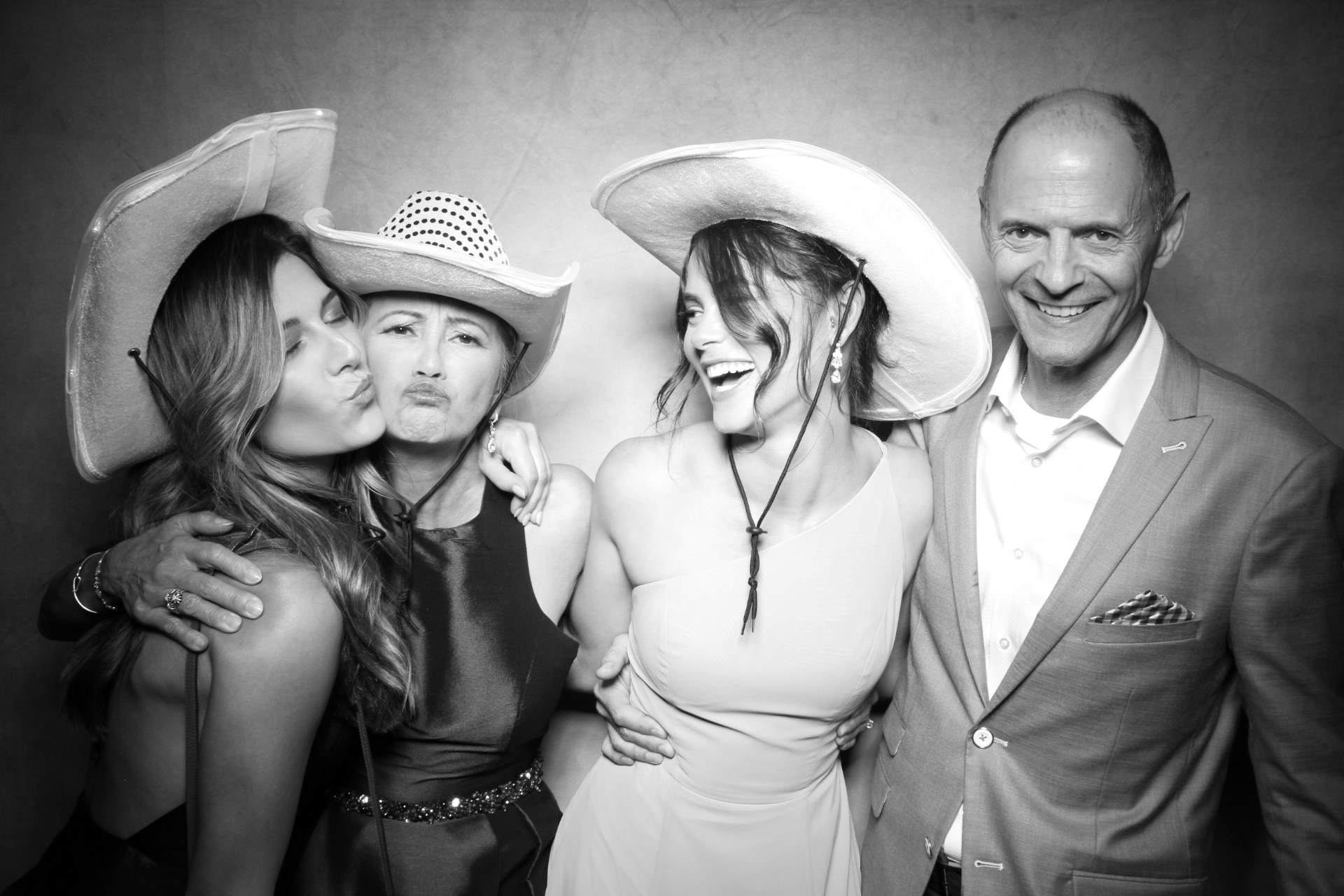 Madison and Trevon | View more photos from the event at photos.fotably.com/u/FotablyPhotoBooth/Madison-and-Trevon