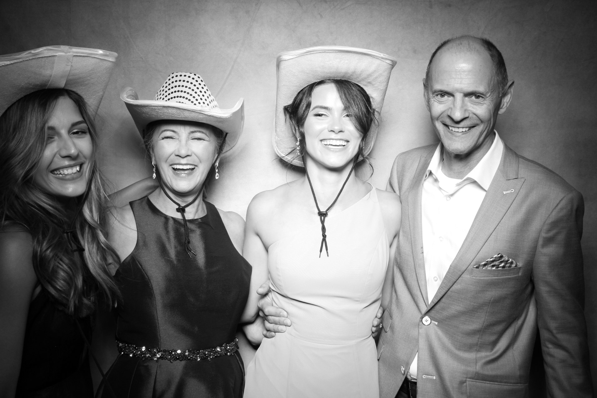 Madison and Trevon | View more photos from the event at photos.fotably.com/u/FotablyPhotoBooth/Madison-and-Trevon