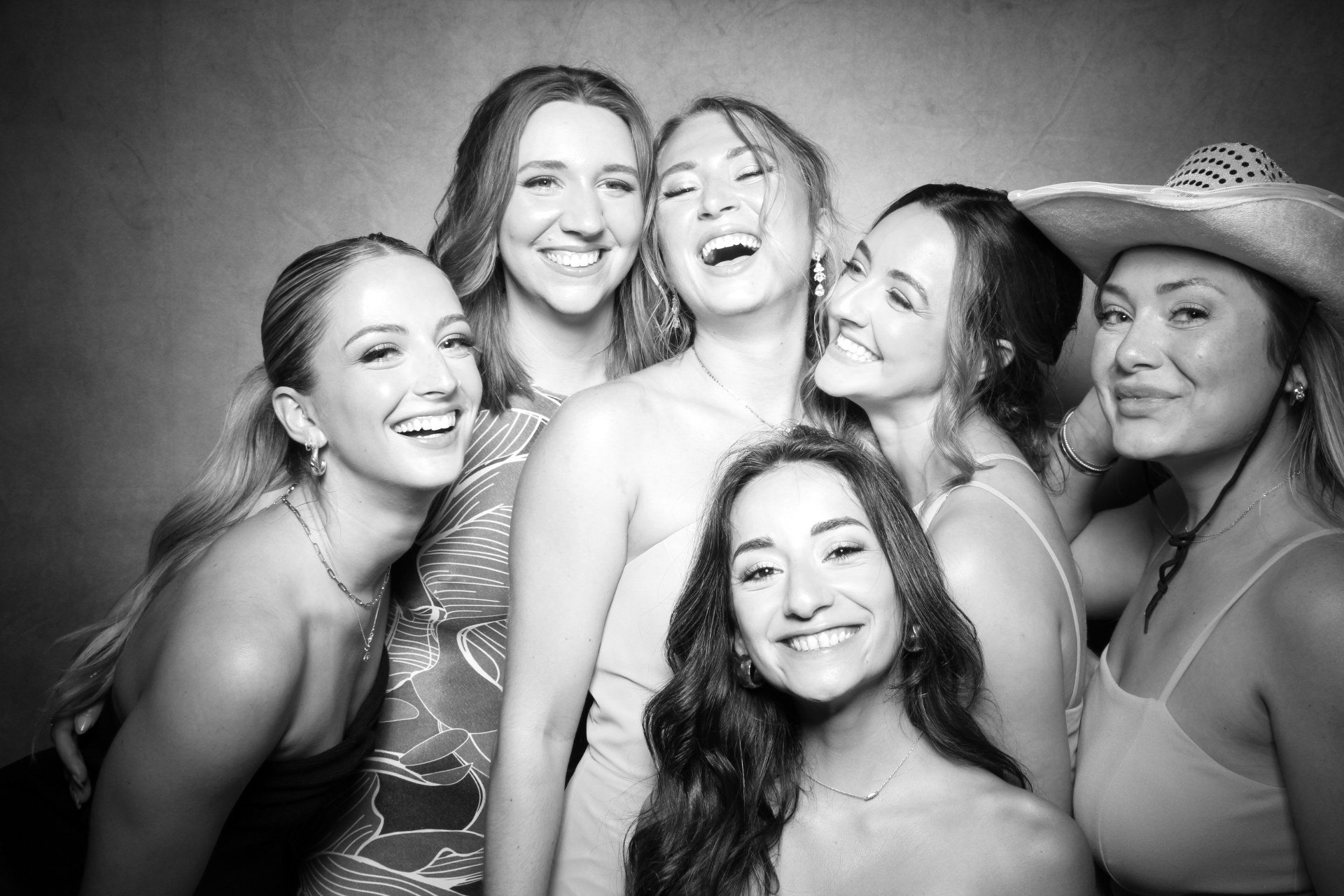 Madison and Trevon | View more photos from the event at photos.fotably.com/u/FotablyPhotoBooth/Madison-and-Trevon