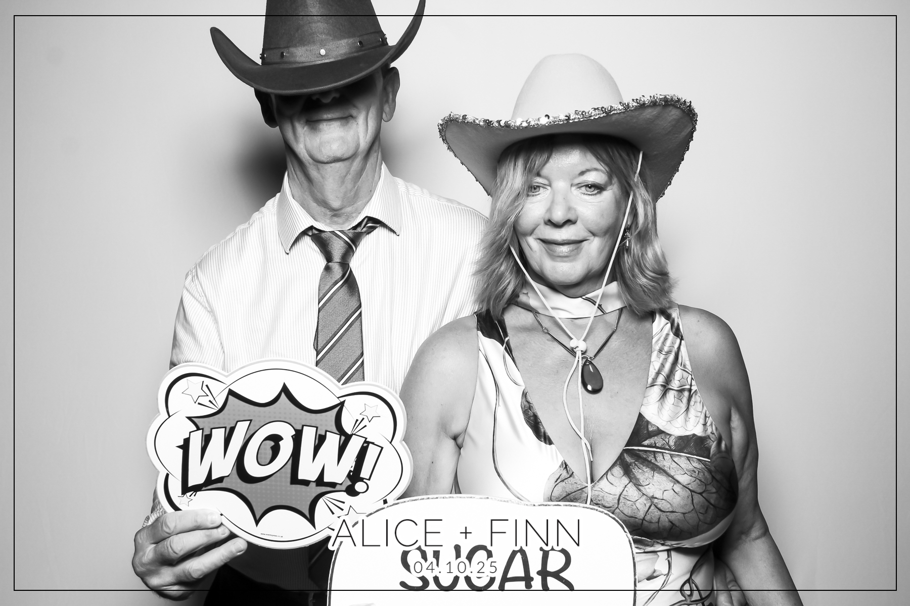 Alice & Finn Wedding | View more photos from the event at gallery.freshbooths.com/u/FreshBooths/Alice-Finn-Wedding