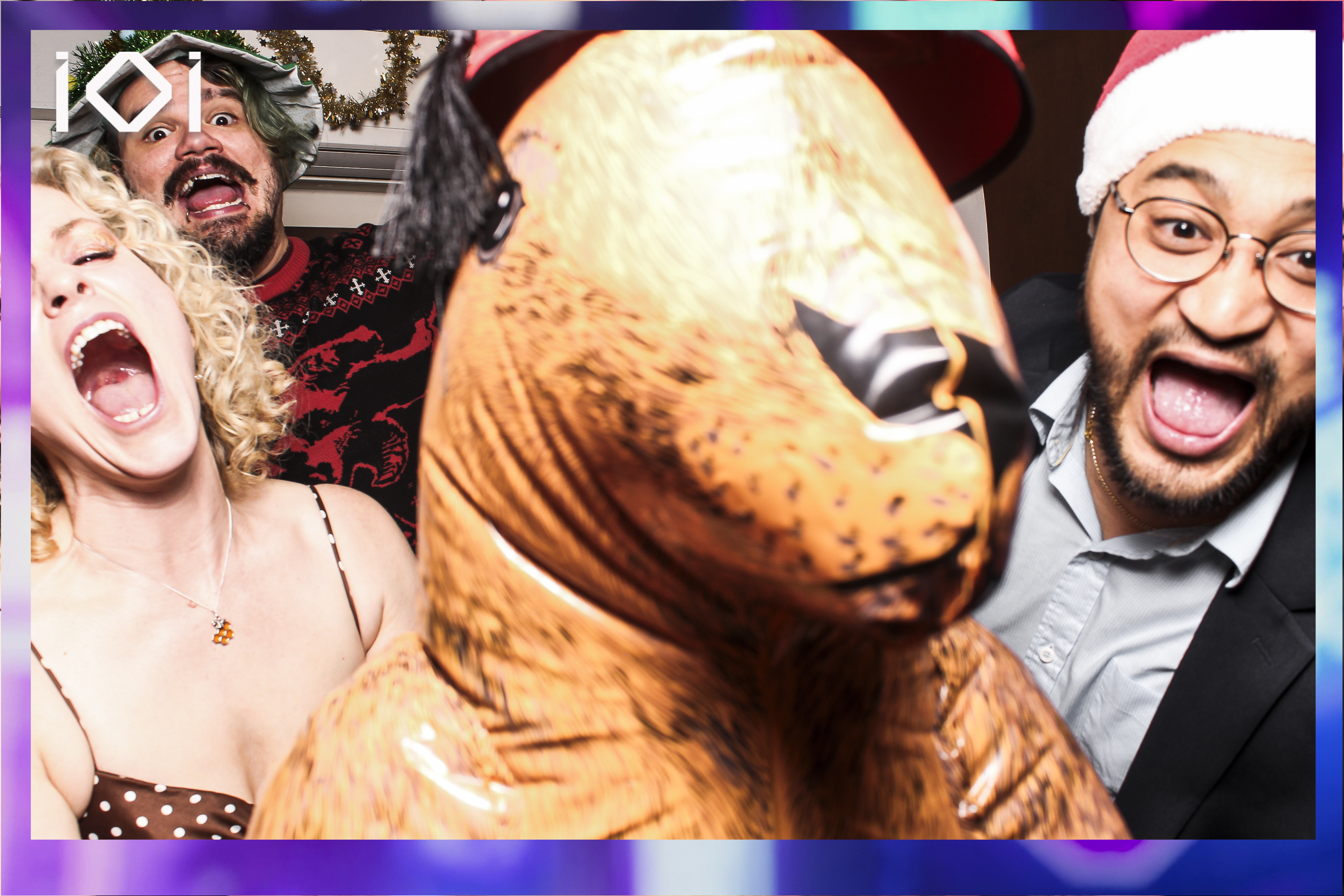 IOI Xmas 2025 | View more photos from the event at gallery.freshbooths.com/u/FreshBooths/IOI-Xmas-2025