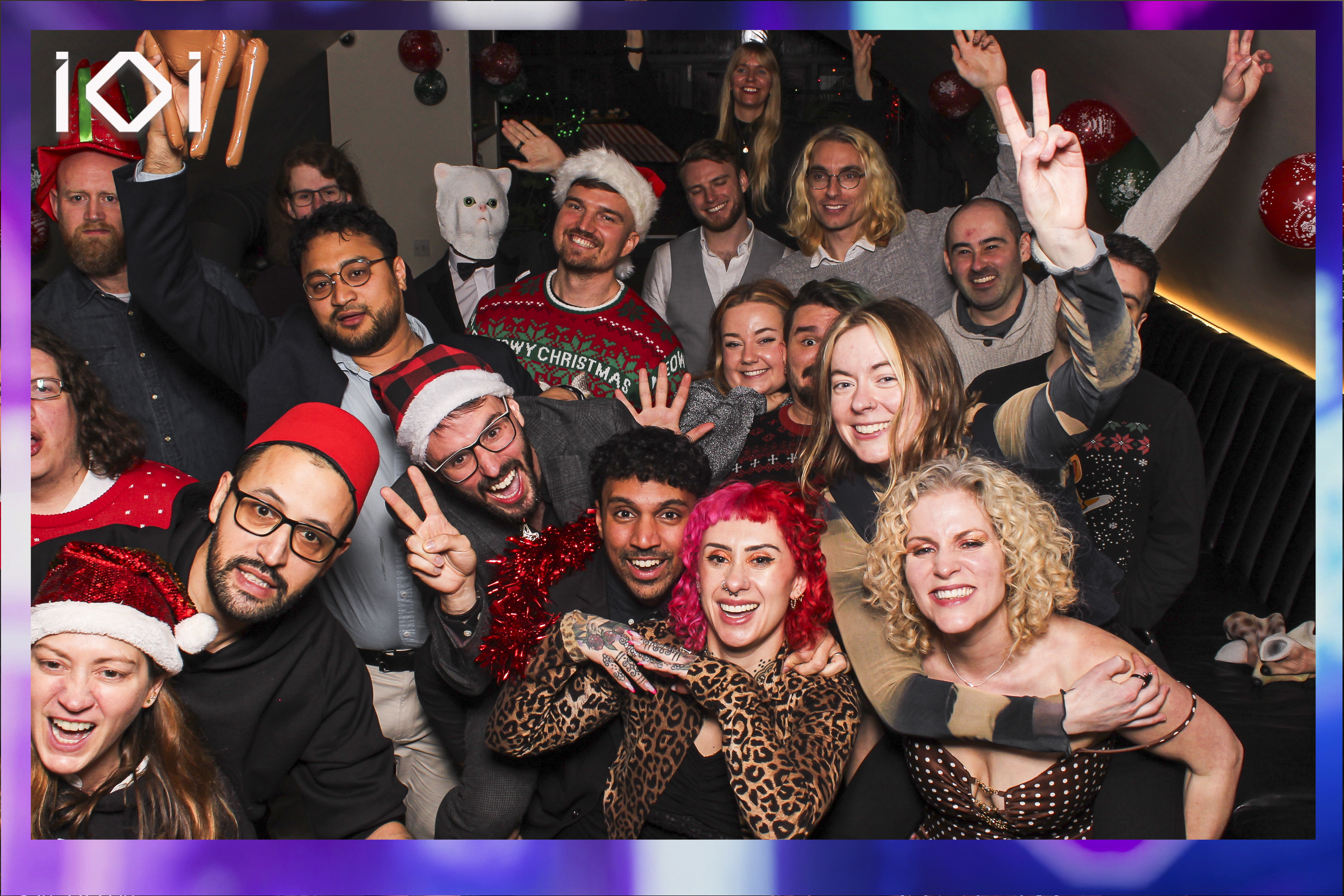 IOI Xmas 2025 | View more photos from the event at gallery.freshbooths.com/u/FreshBooths/IOI-Xmas-2025