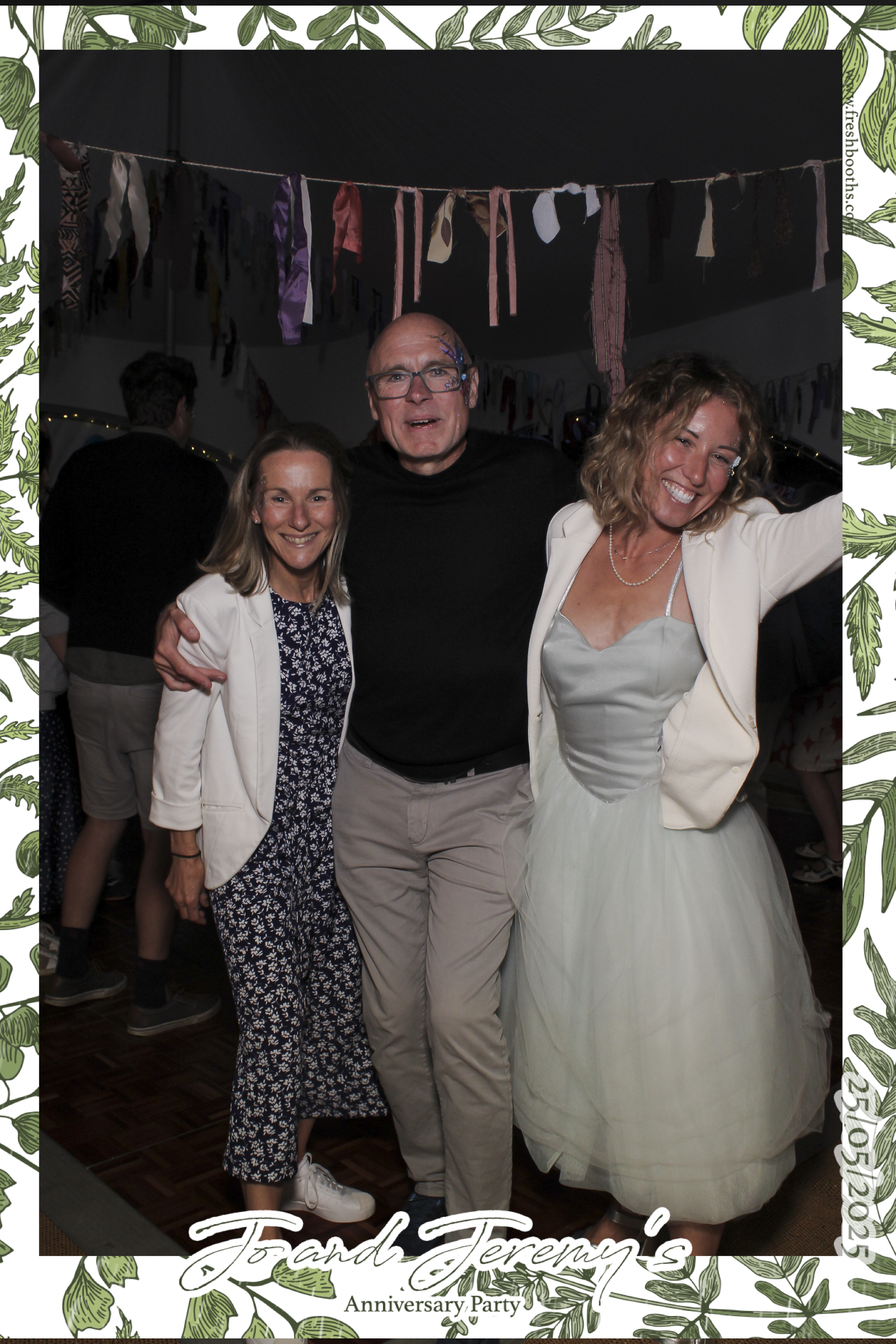 Jo & Jeremy Wedding Anniversary | View more photos from the event at gallery.freshbooths.com/u/FreshBooths/Jo-Jeremy-Wedding-Anniversary