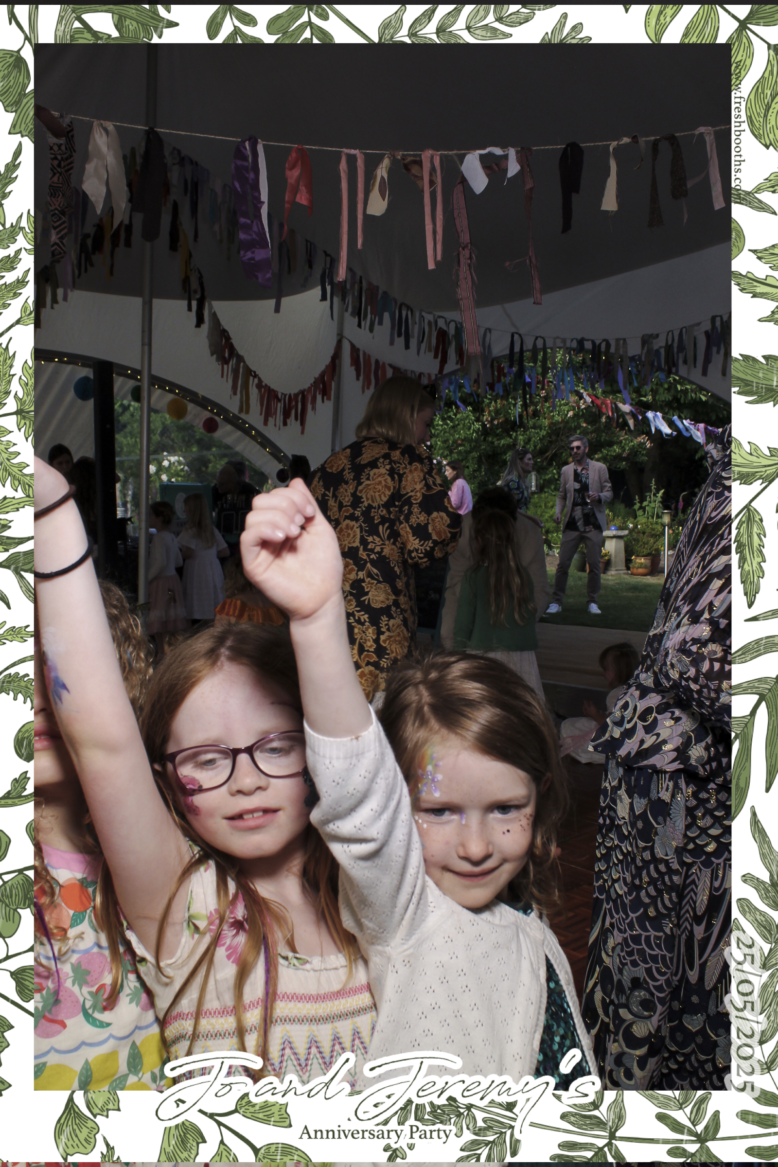 Jo & Jeremy Wedding Anniversary | View more photos from the event at gallery.freshbooths.com/u/FreshBooths/Jo-Jeremy-Wedding-Anniversary