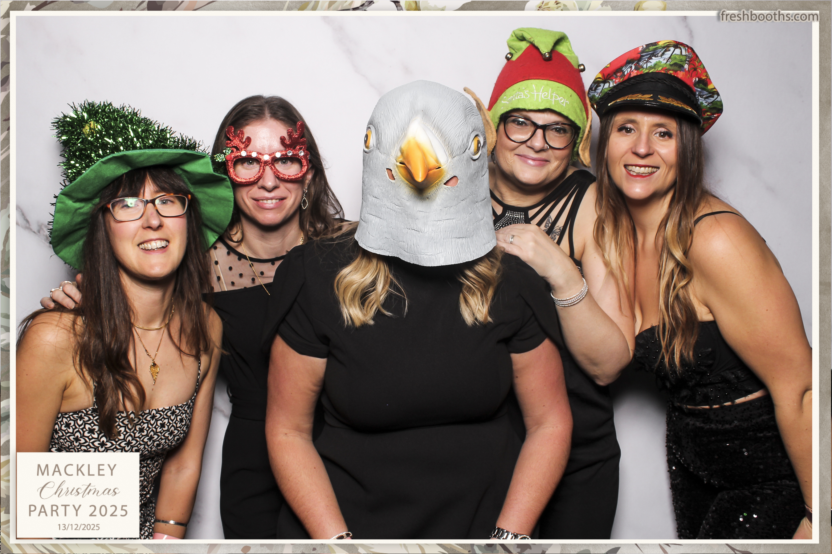 Mackley Xmas 2025 | View more photos from the event at gallery.freshbooths.com/u/FreshBooths/Mackley-Xmas-2025