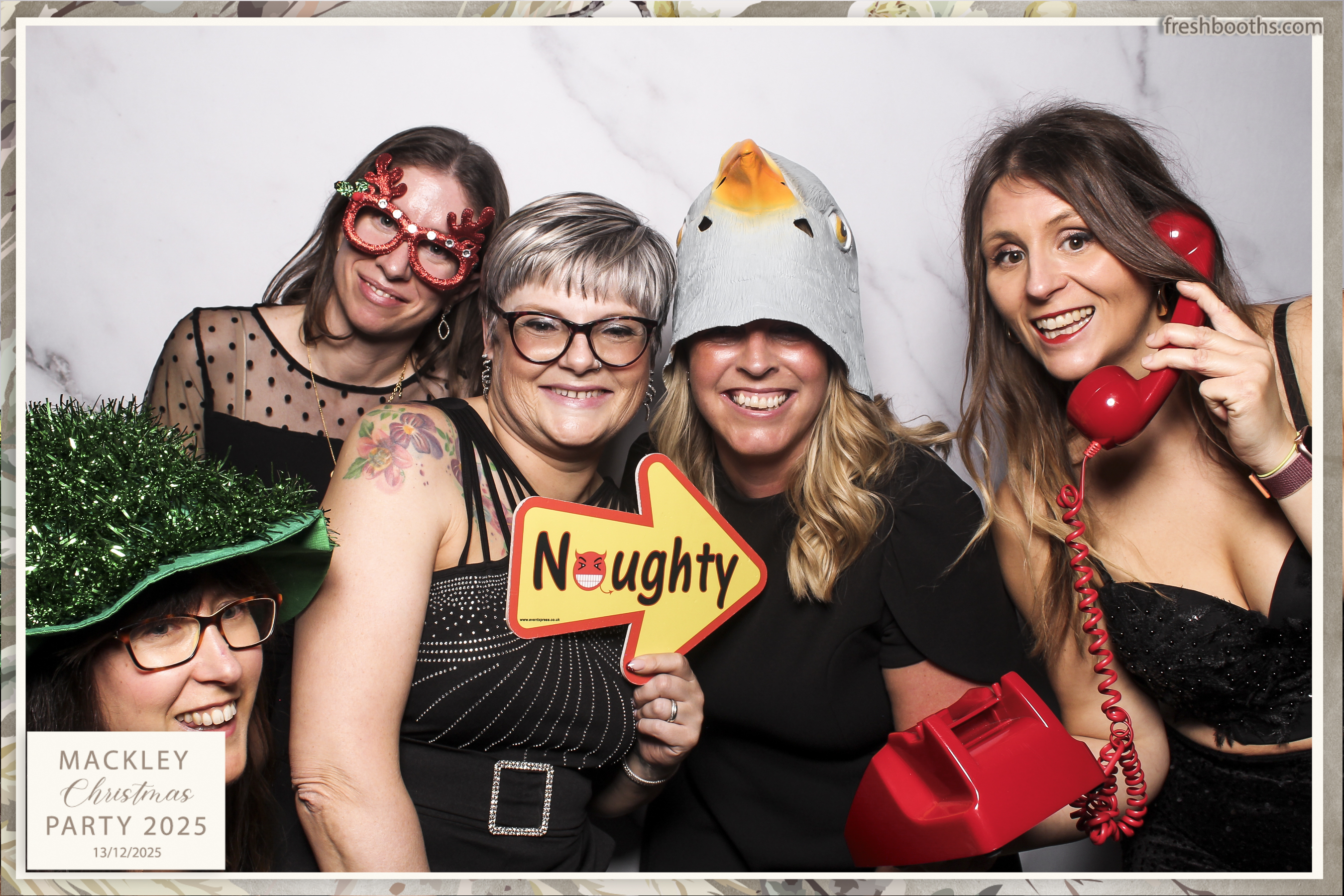 Mackley Xmas 2025 | View more photos from the event at gallery.freshbooths.com/u/FreshBooths/Mackley-Xmas-2025