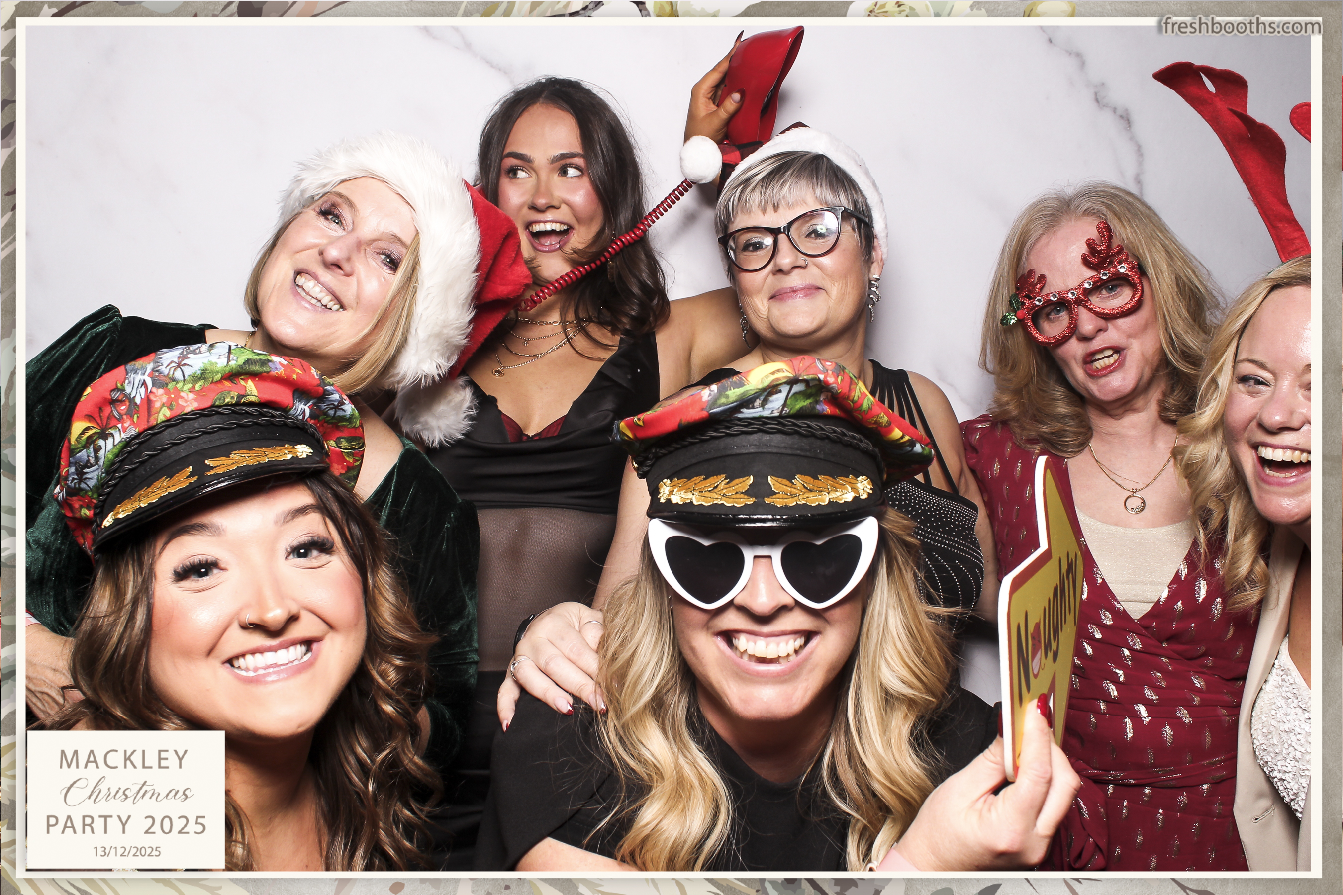 Mackley Xmas 2025 | View more photos from the event at gallery.freshbooths.com/u/FreshBooths/Mackley-Xmas-2025