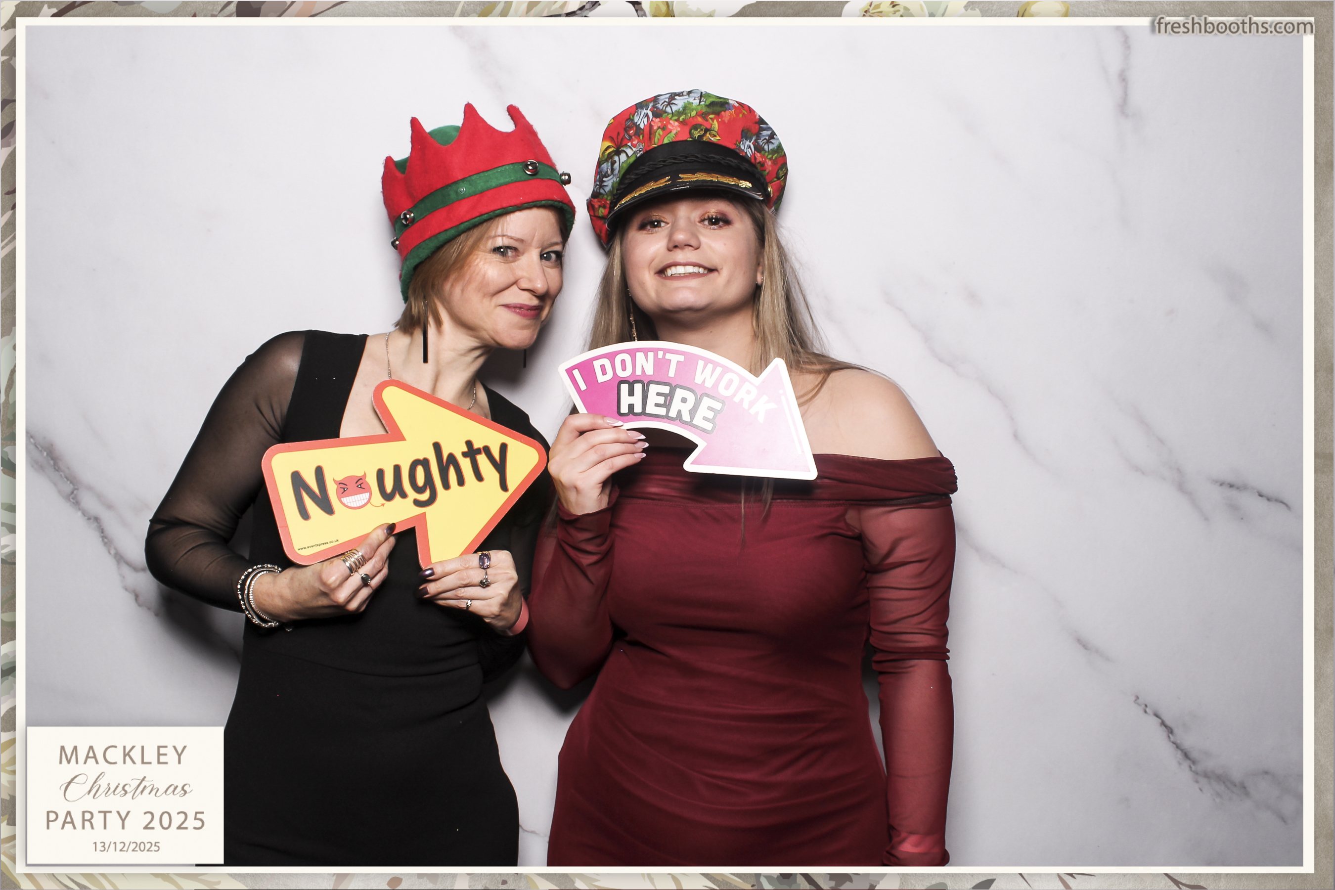 Mackley Xmas 2025 | View more photos from the event at gallery.freshbooths.com/u/FreshBooths/Mackley-Xmas-2025