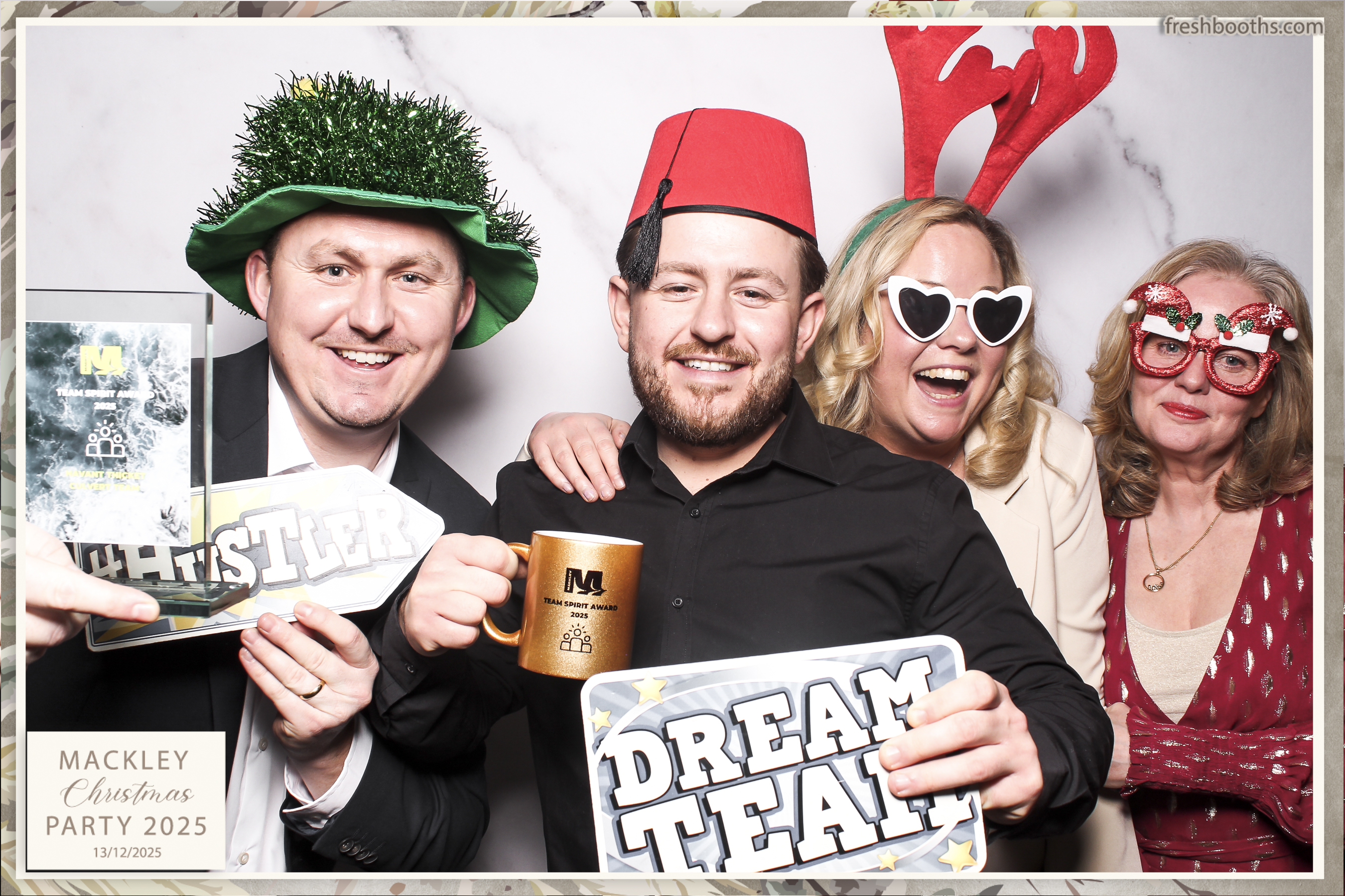 Mackley Xmas 2025 | View more photos from the event at gallery.freshbooths.com/u/FreshBooths/Mackley-Xmas-2025