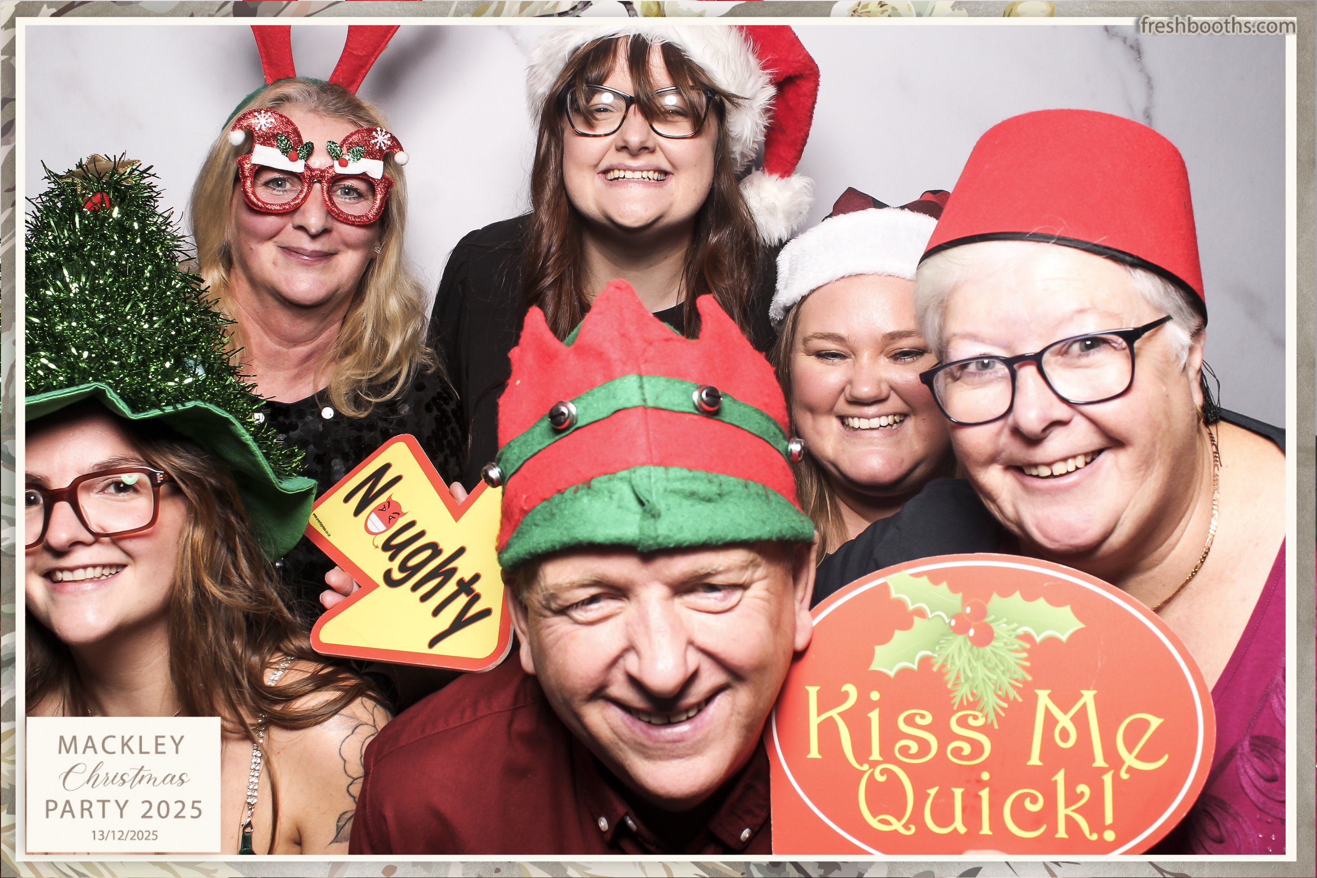 Mackley Xmas 2025 | View more photos from the event at gallery.freshbooths.com/u/FreshBooths/Mackley-Xmas-2025