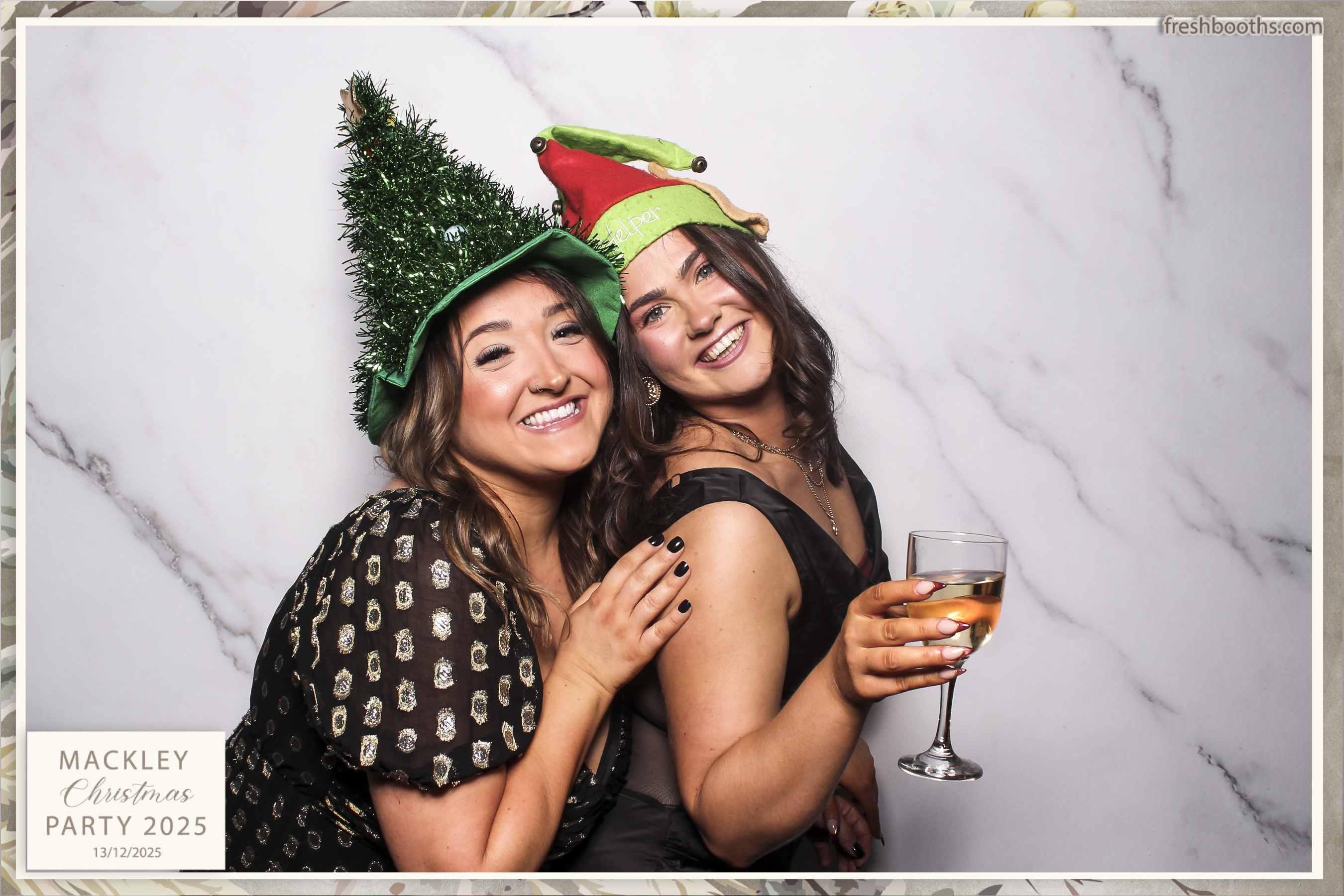 Mackley Xmas 2025 | View more photos from the event at gallery.freshbooths.com/u/FreshBooths/Mackley-Xmas-2025