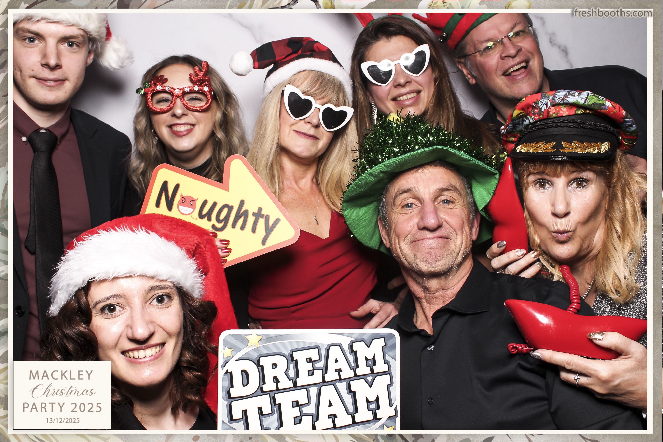 Mackley Xmas 2025 | View more photos from the event at gallery.freshbooths.com/u/FreshBooths/Mackley-Xmas-2025