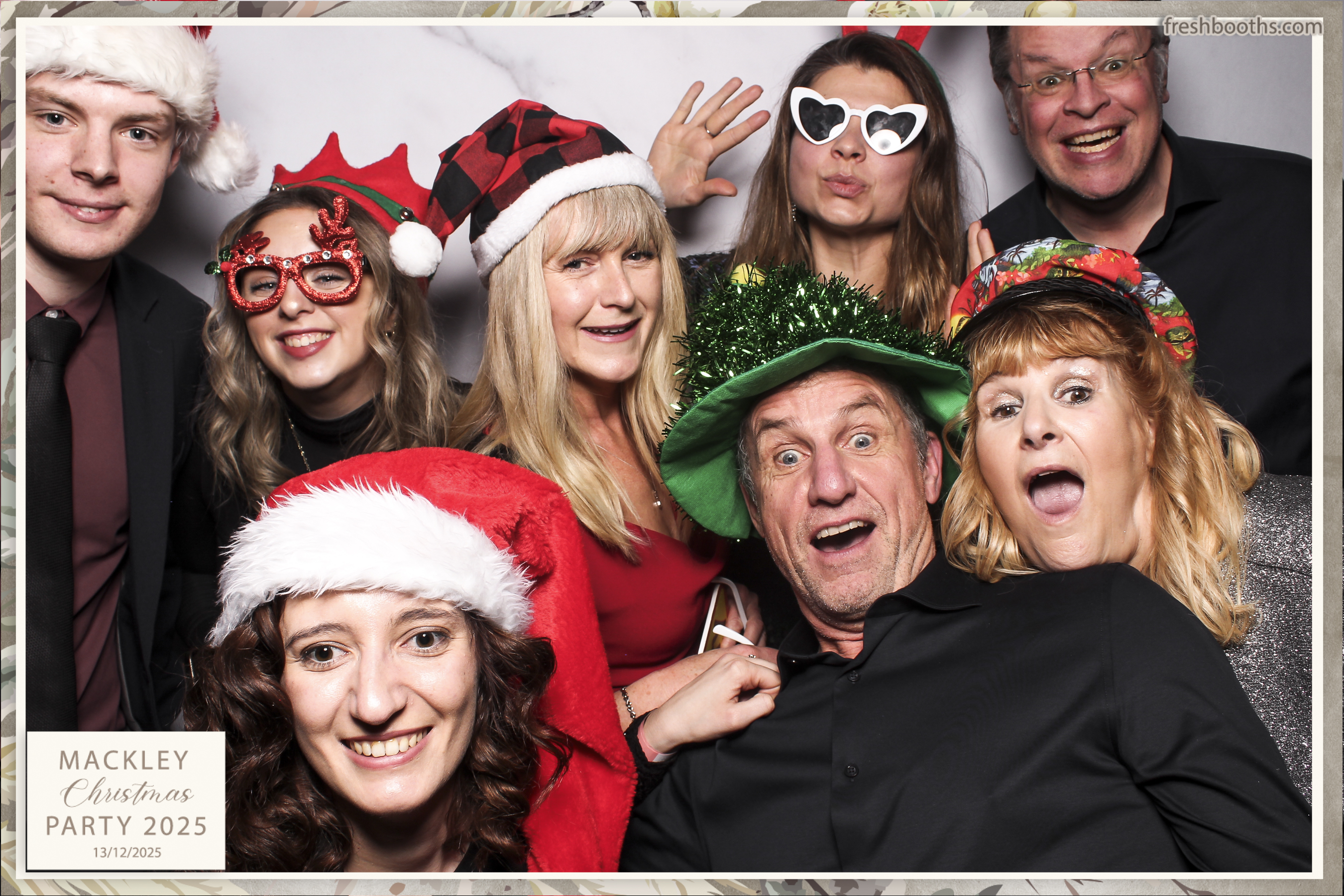 Mackley Xmas 2025 | View more photos from the event at gallery.freshbooths.com/u/FreshBooths/Mackley-Xmas-2025