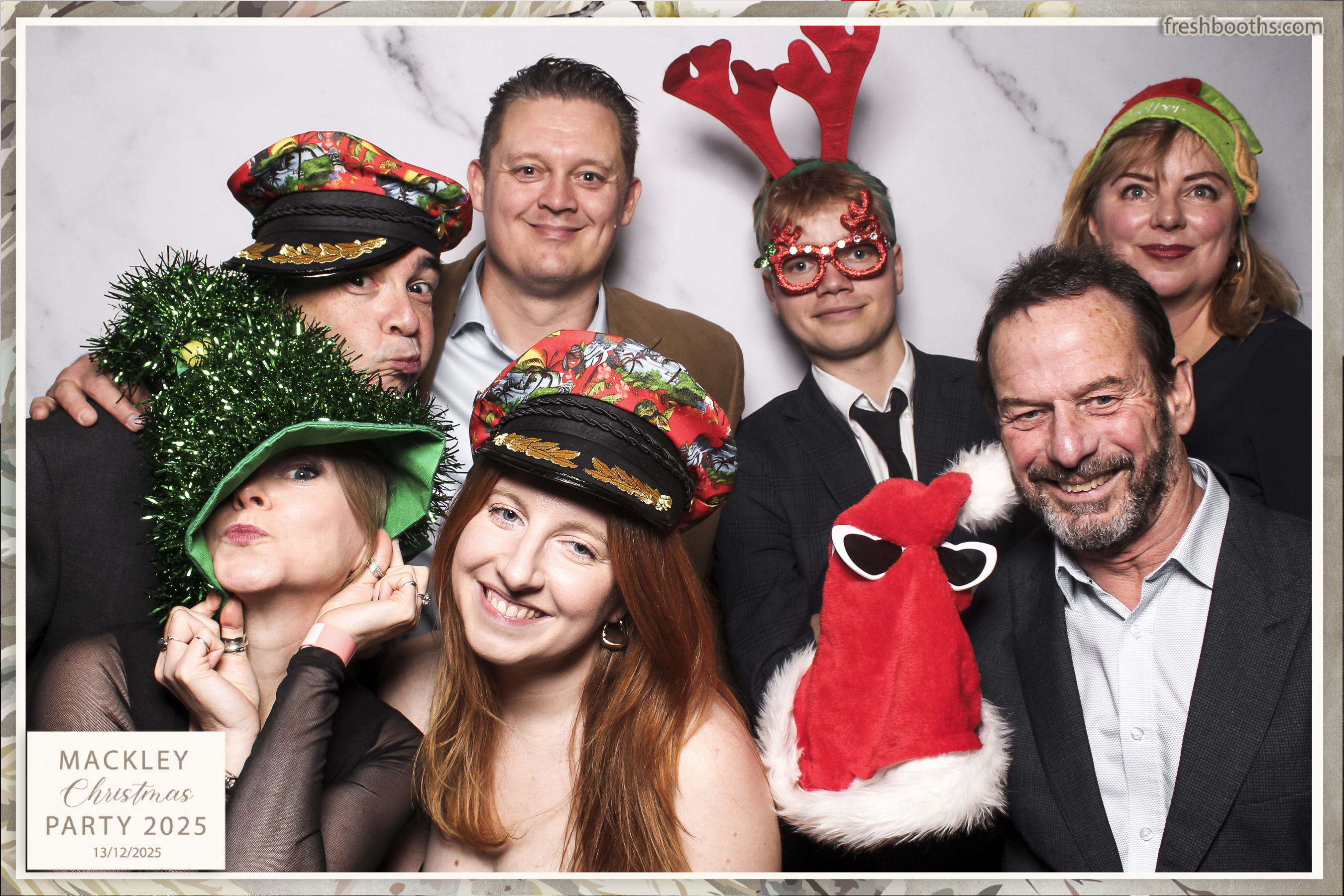 Mackley Xmas 2025 | View more photos from the event at gallery.freshbooths.com/u/FreshBooths/Mackley-Xmas-2025