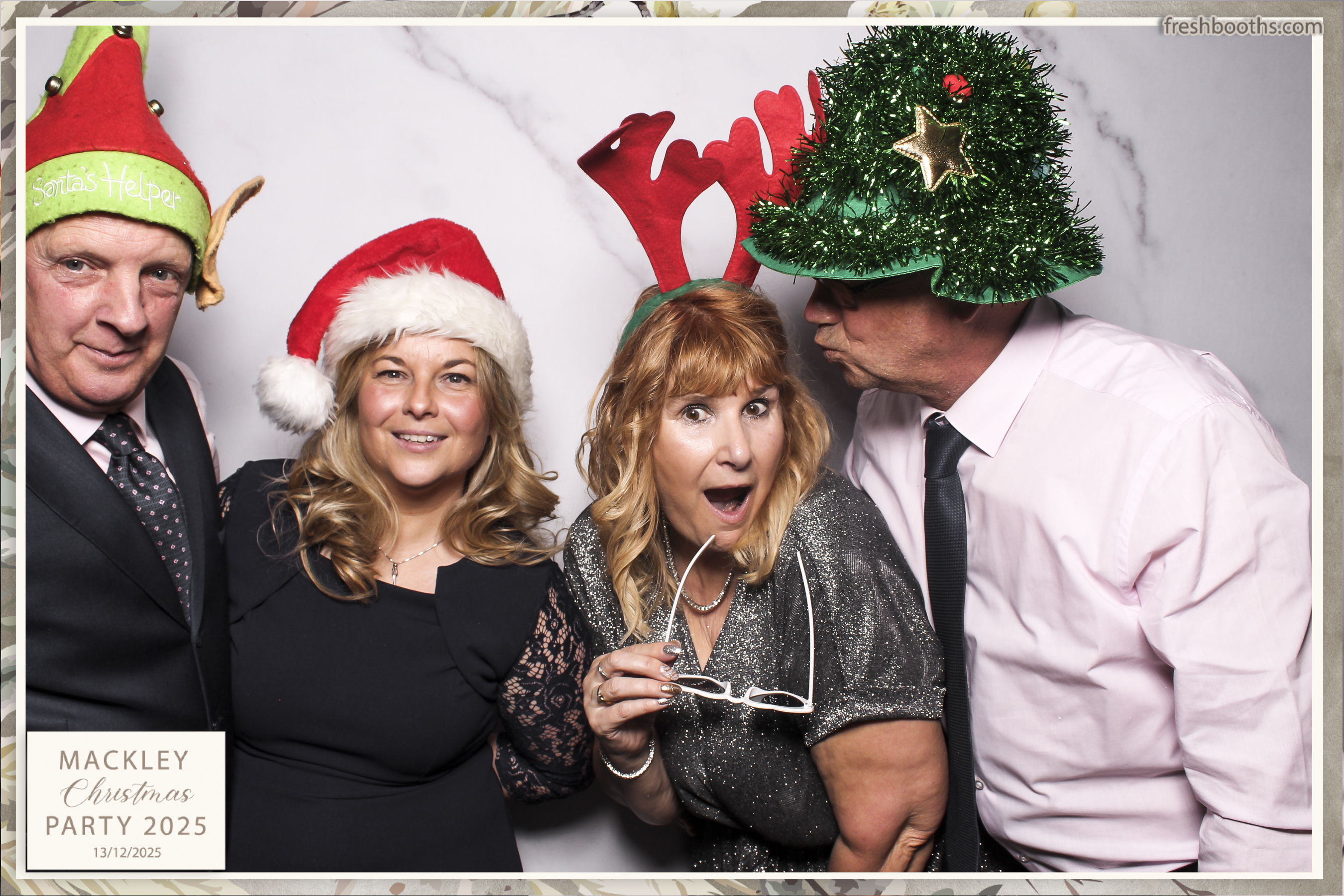 Mackley Xmas 2025 | View more photos from the event at gallery.freshbooths.com/u/FreshBooths/Mackley-Xmas-2025