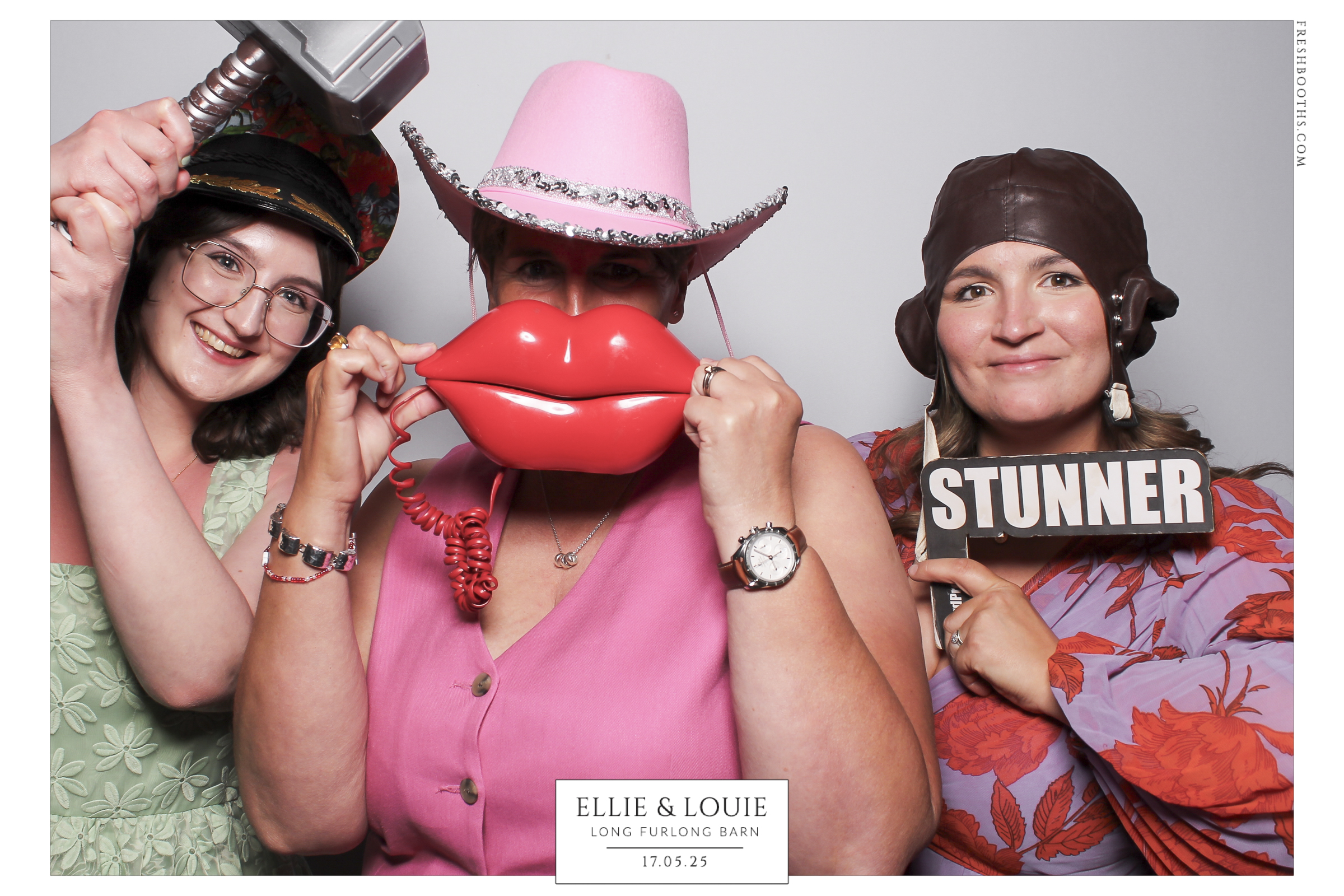 Wedding of Ellie & Louie | View more photos from the event at gallery.freshbooths.com/u/FreshBooths/Wedding-of-Ellie-Louie