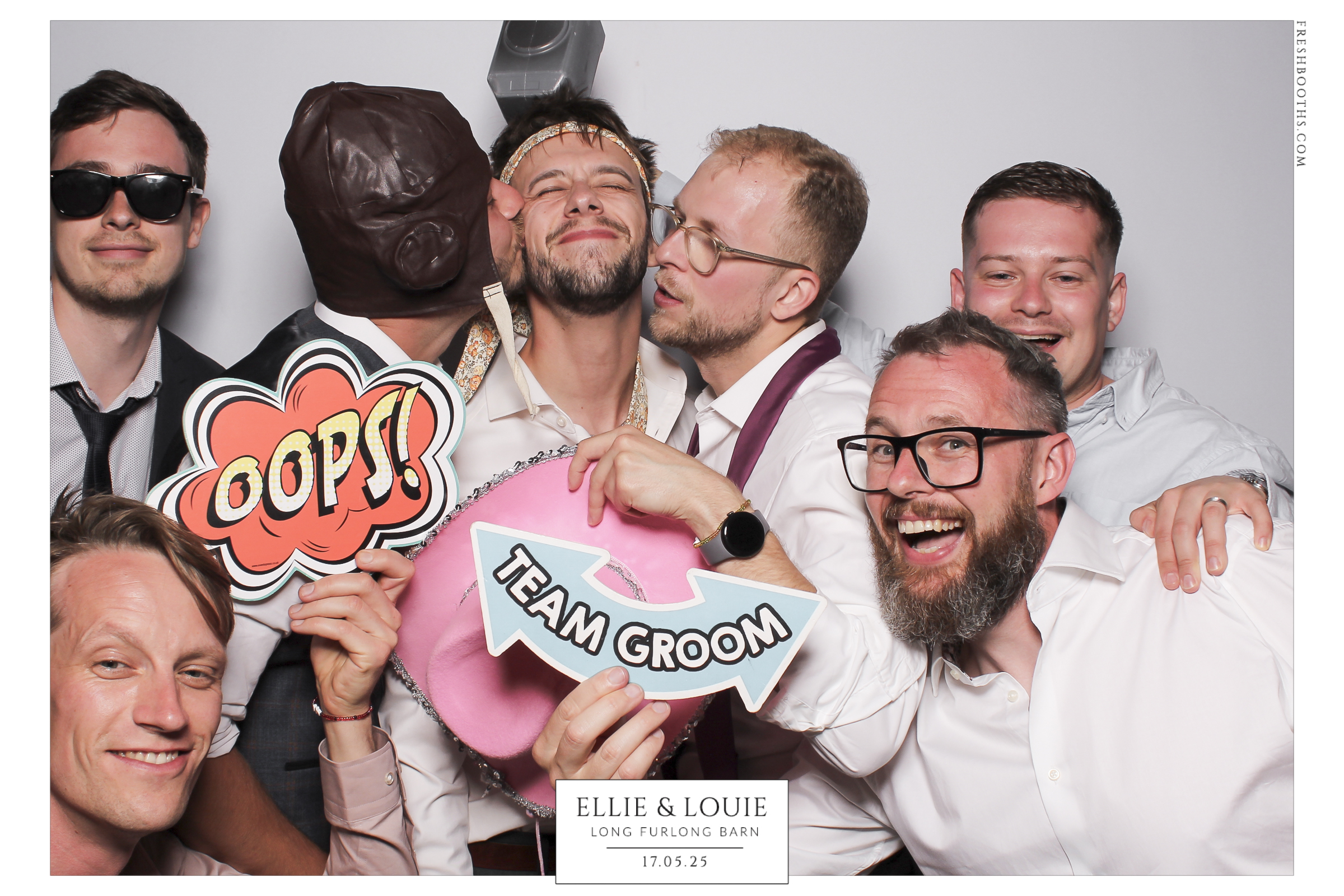 Wedding of Ellie & Louie | View more photos from the event at gallery.freshbooths.com/u/FreshBooths/Wedding-of-Ellie-Louie