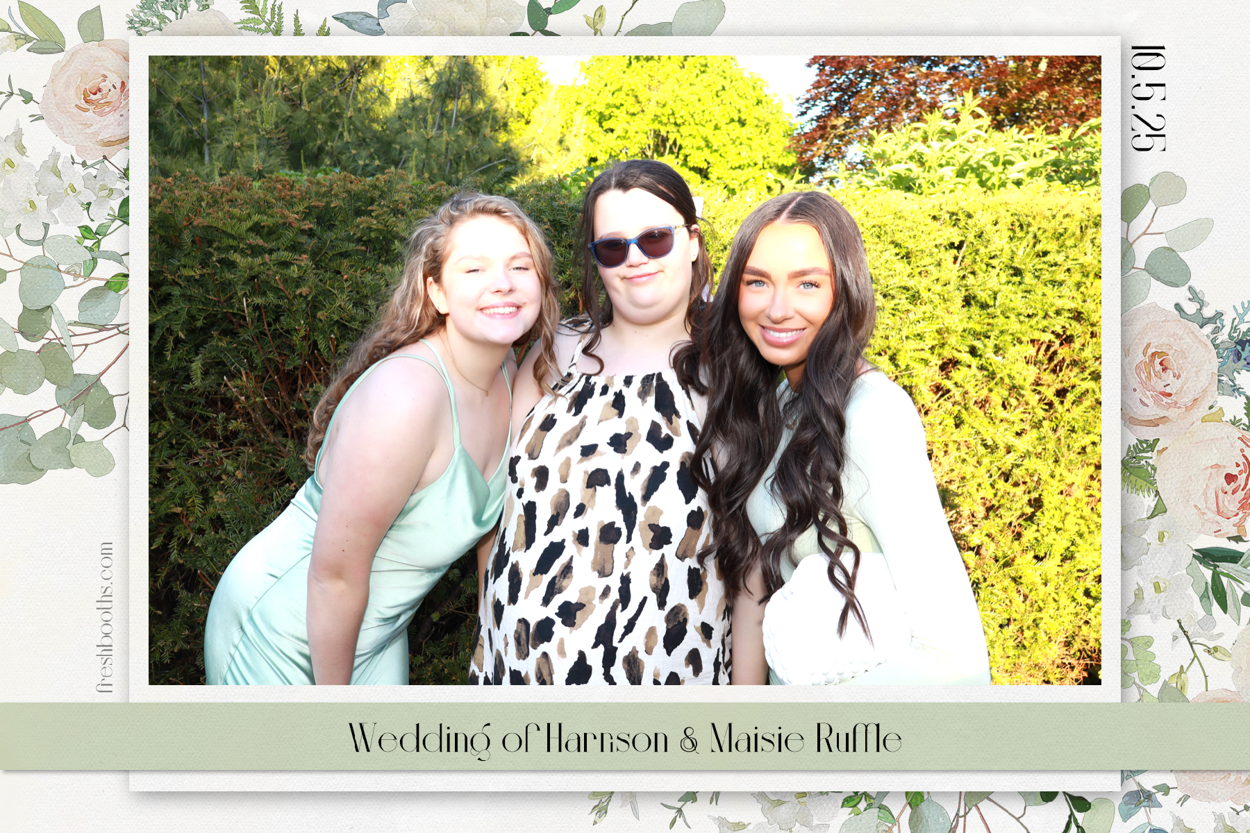 Wedding of Harrison and Maisie | View more photos from the event at gallery.freshbooths.com/u/FreshBooths/Wedding-of-Harrison-and-Maisie