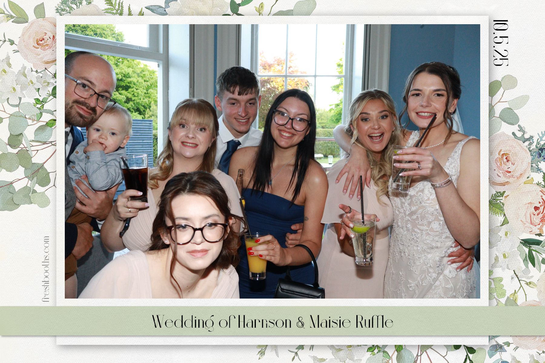 Wedding of Harrison and Maisie | View more photos from the event at gallery.freshbooths.com/u/FreshBooths/Wedding-of-Harrison-and-Maisie