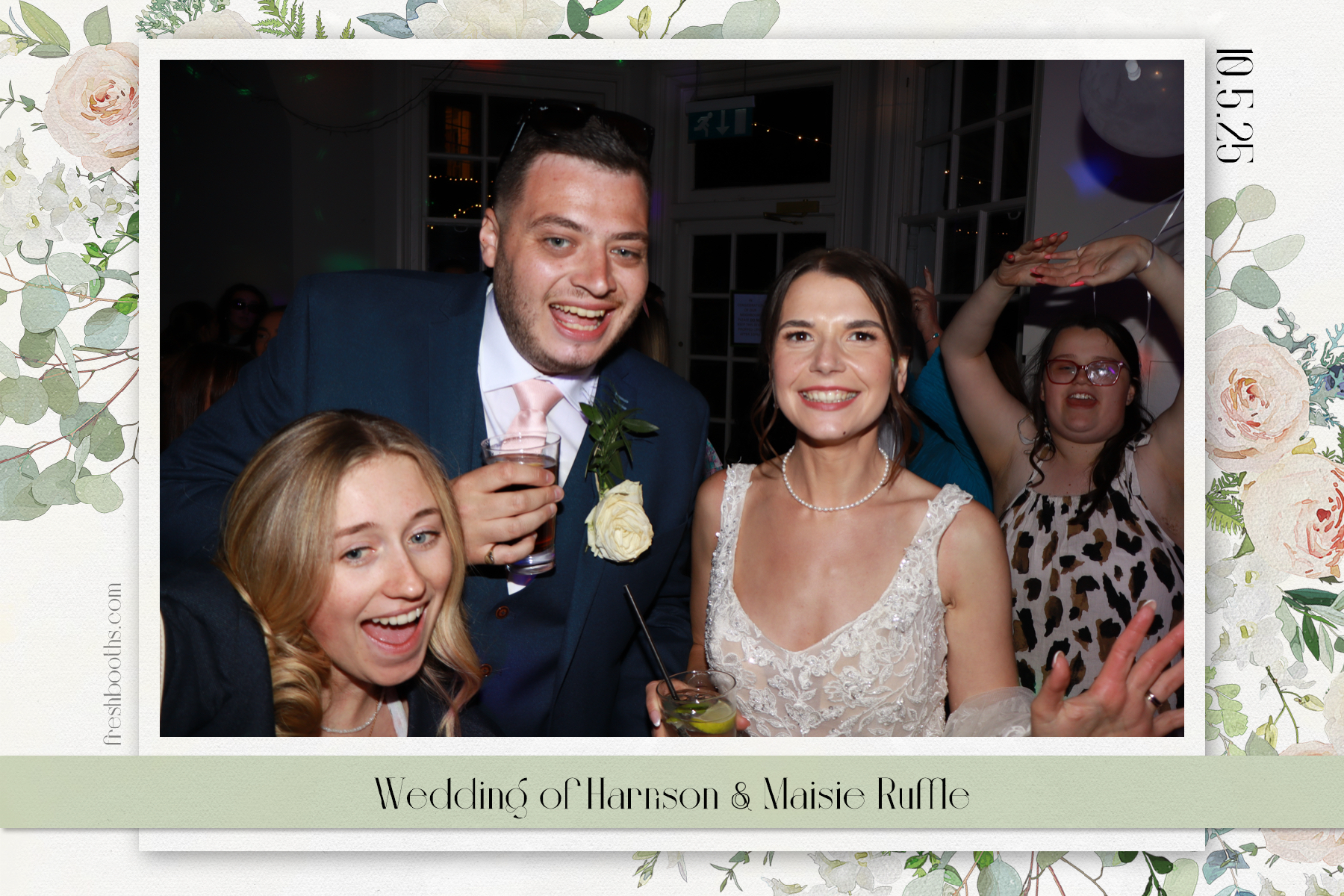 Wedding of Harrison and Maisie | View more photos from the event at gallery.freshbooths.com/u/FreshBooths/Wedding-of-Harrison-and-Maisie