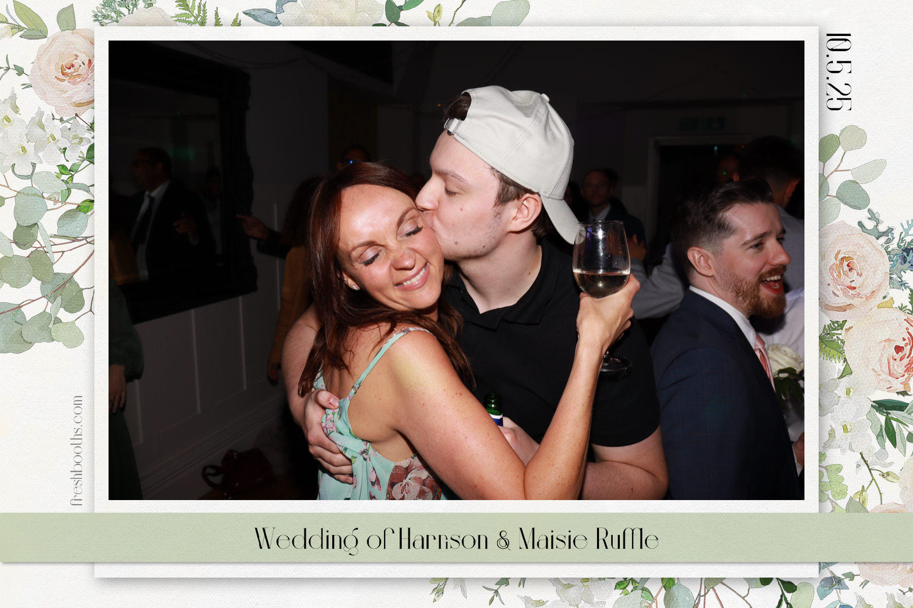 Wedding of Harrison and Maisie | View more photos from the event at gallery.freshbooths.com/u/FreshBooths/Wedding-of-Harrison-and-Maisie