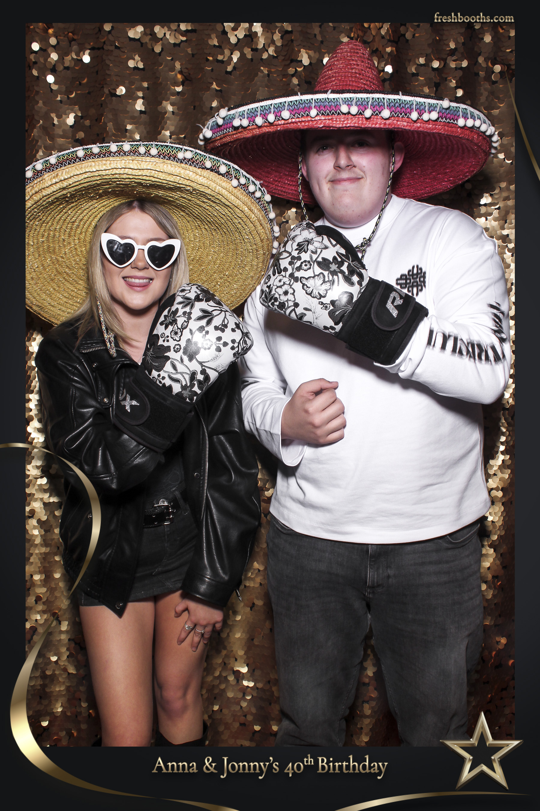 Jonny & Anna 40th | View more photos from the event at gallery.freshbooths.com/u/FreshBooths/Jonny-Anna-40th