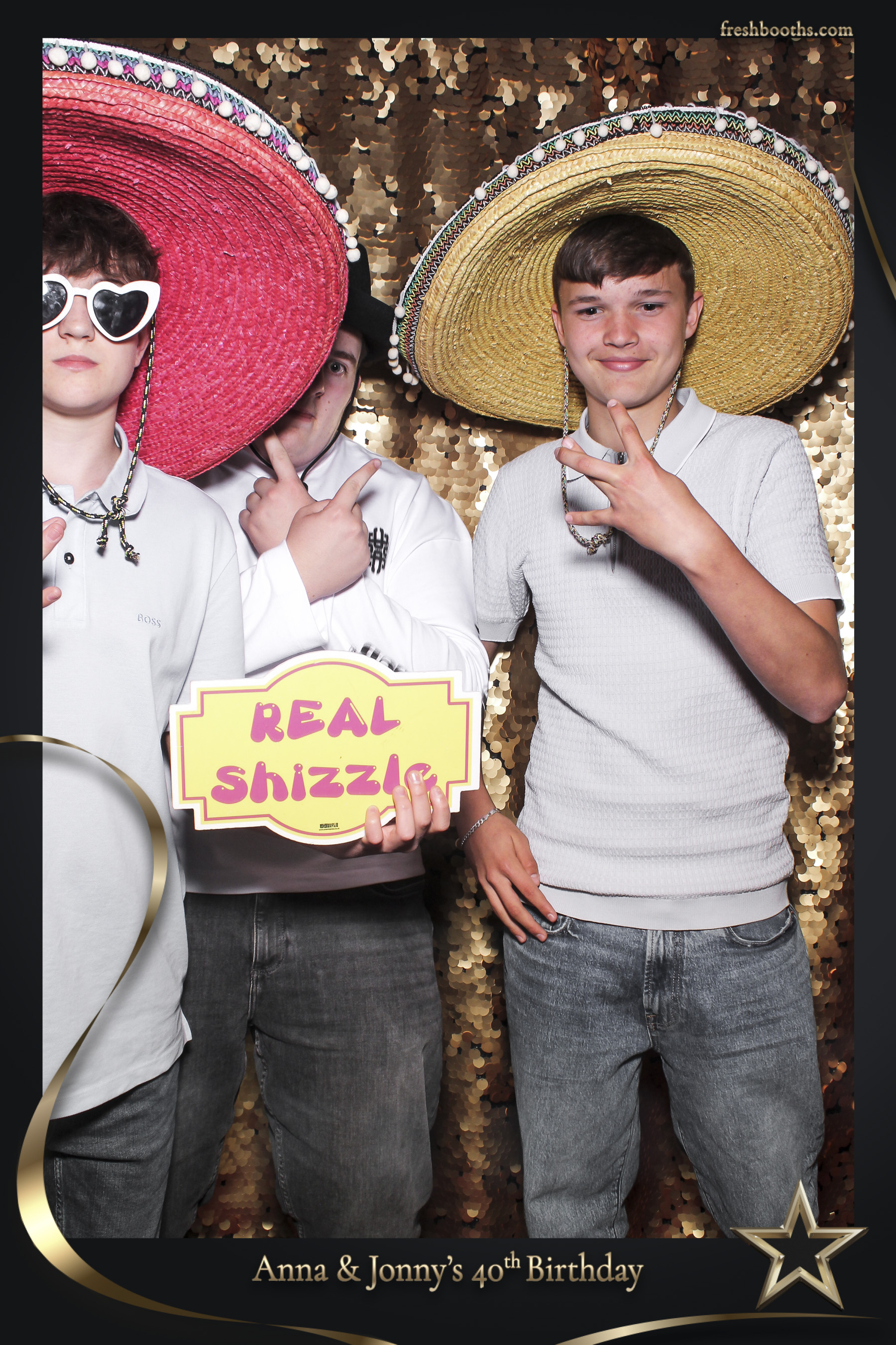 Jonny & Anna 40th | View more photos from the event at gallery.freshbooths.com/u/FreshBooths/Jonny-Anna-40th
