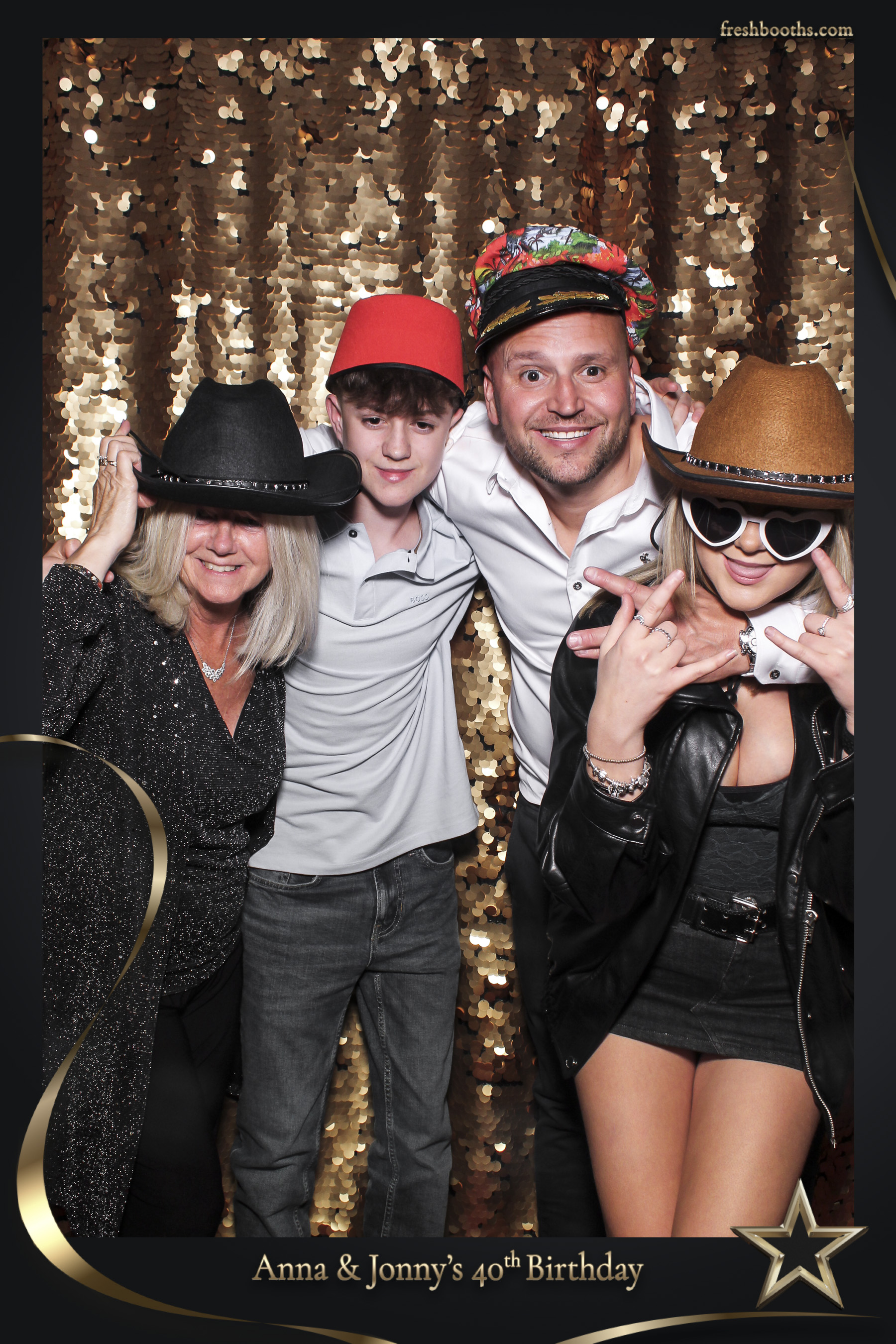 Jonny & Anna 40th | View more photos from the event at gallery.freshbooths.com/u/FreshBooths/Jonny-Anna-40th