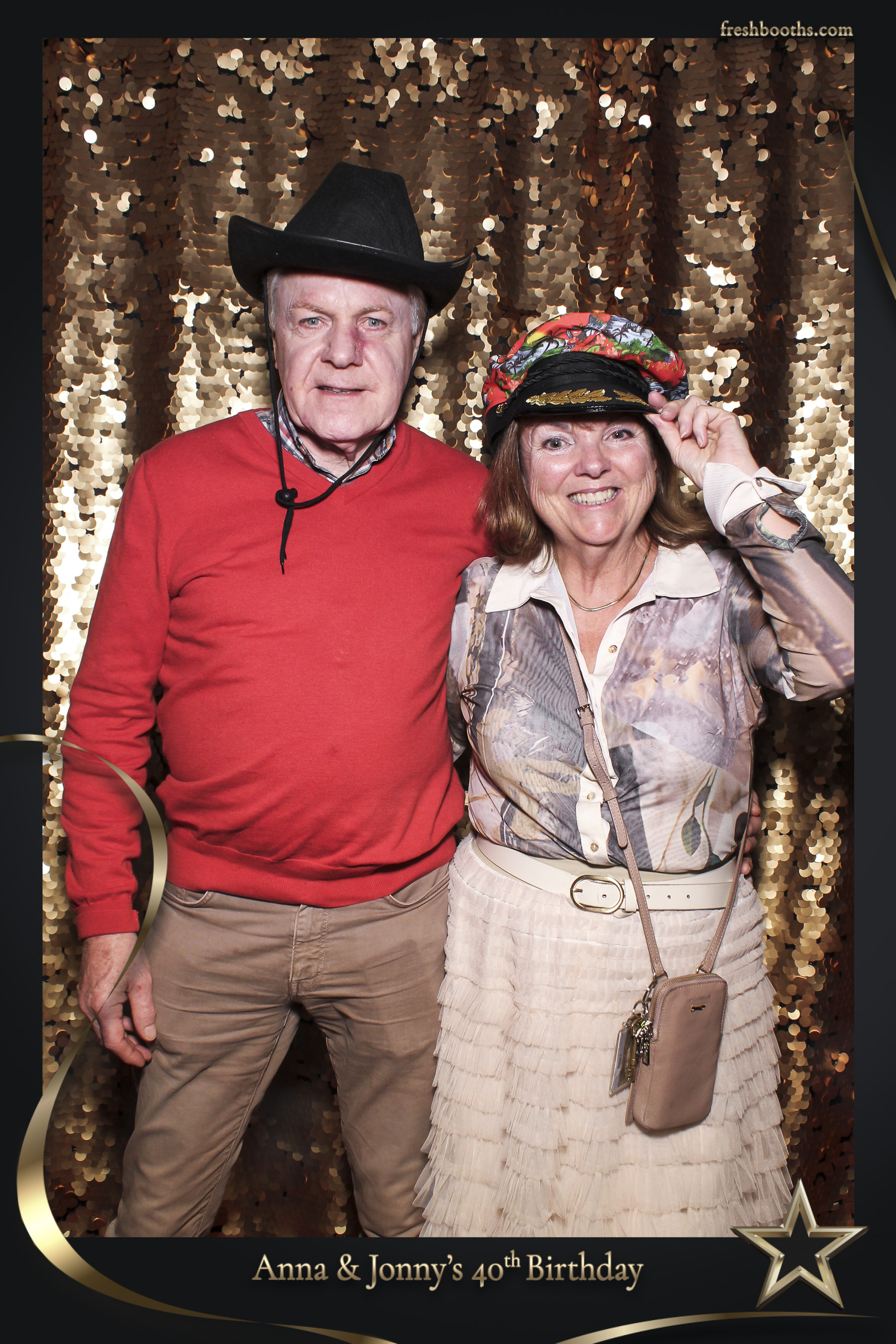 Jonny & Anna 40th | View more photos from the event at gallery.freshbooths.com/u/FreshBooths/Jonny-Anna-40th