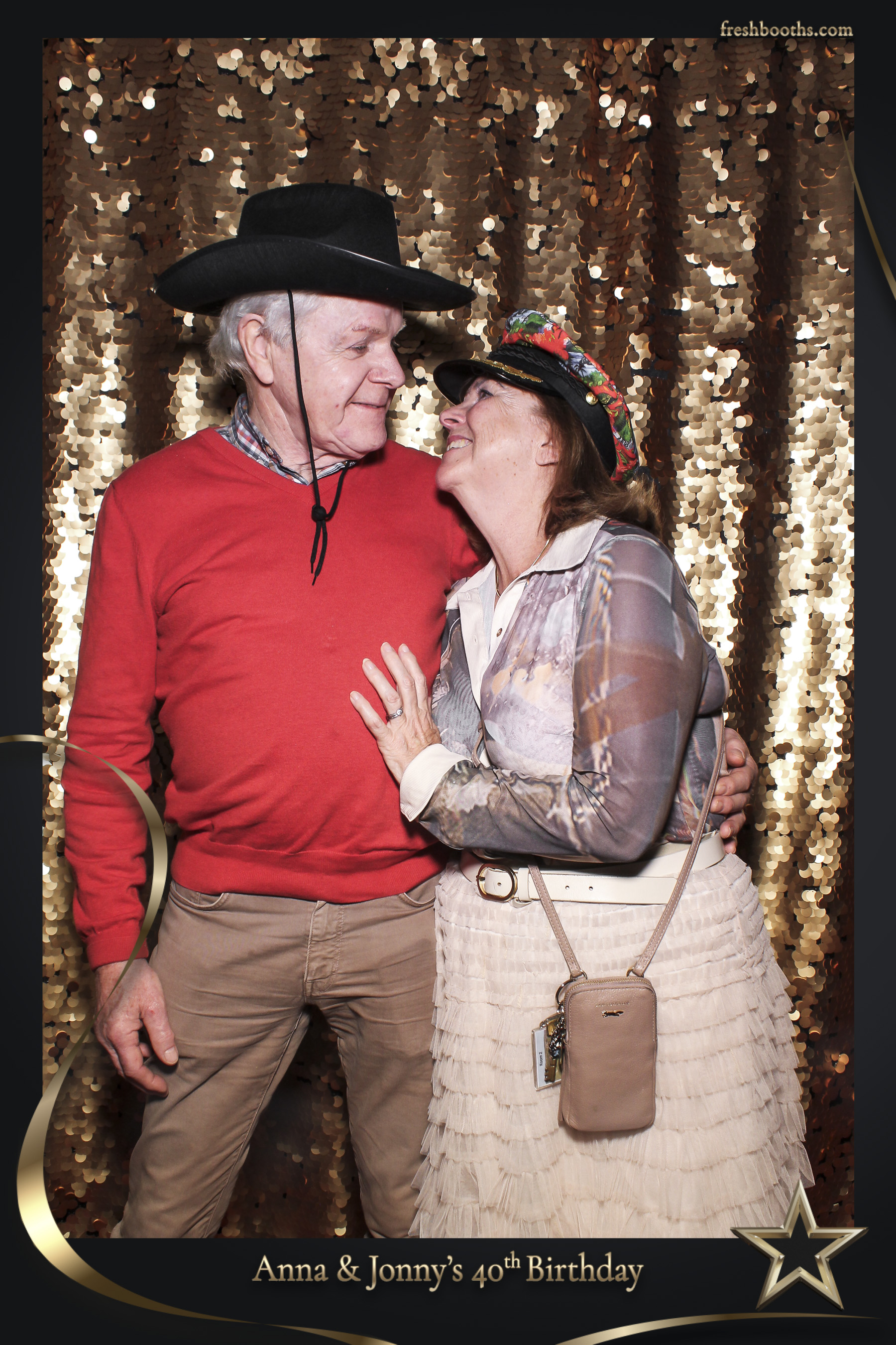 Jonny & Anna 40th | View more photos from the event at gallery.freshbooths.com/u/FreshBooths/Jonny-Anna-40th