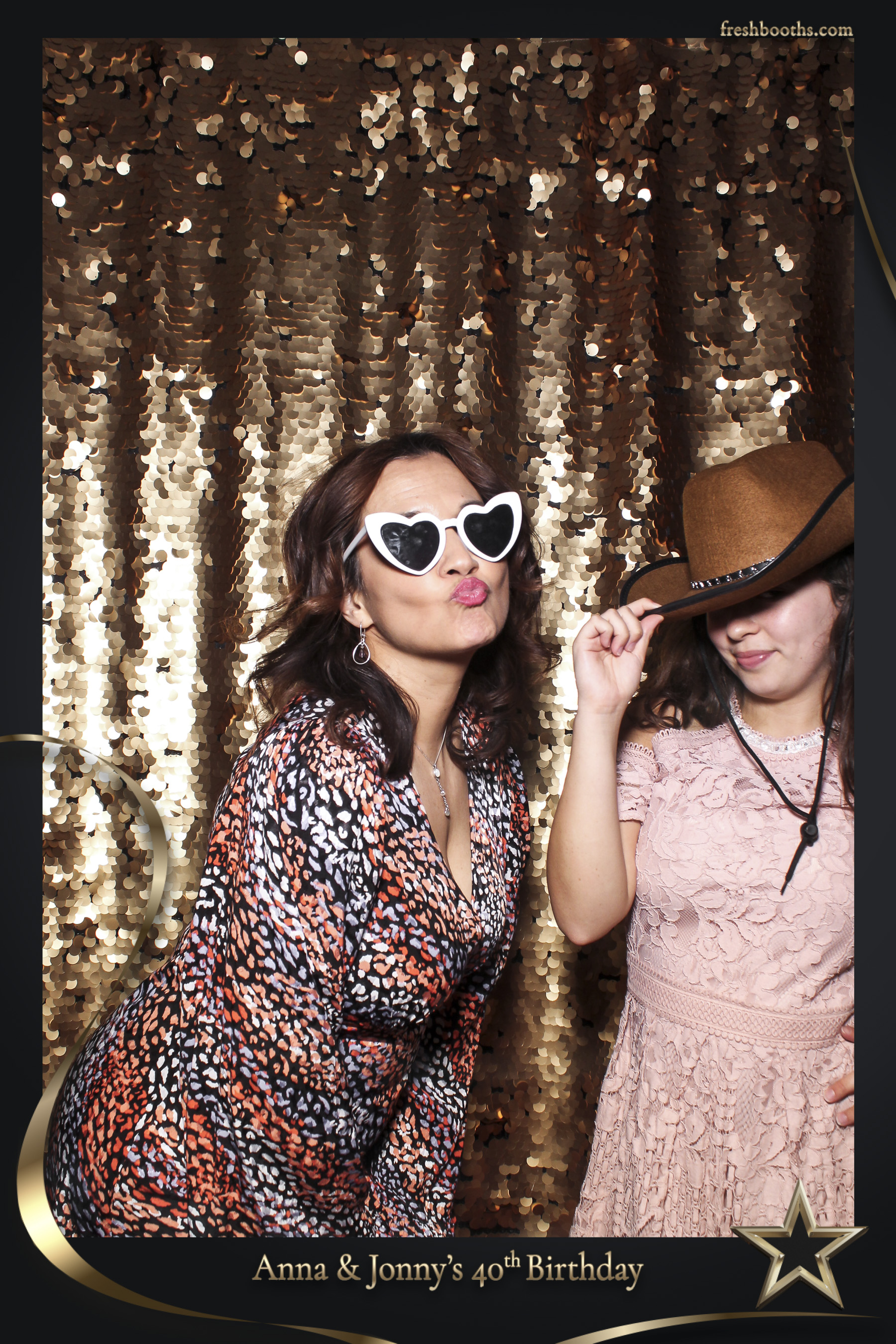 Jonny & Anna 40th | View more photos from the event at gallery.freshbooths.com/u/FreshBooths/Jonny-Anna-40th