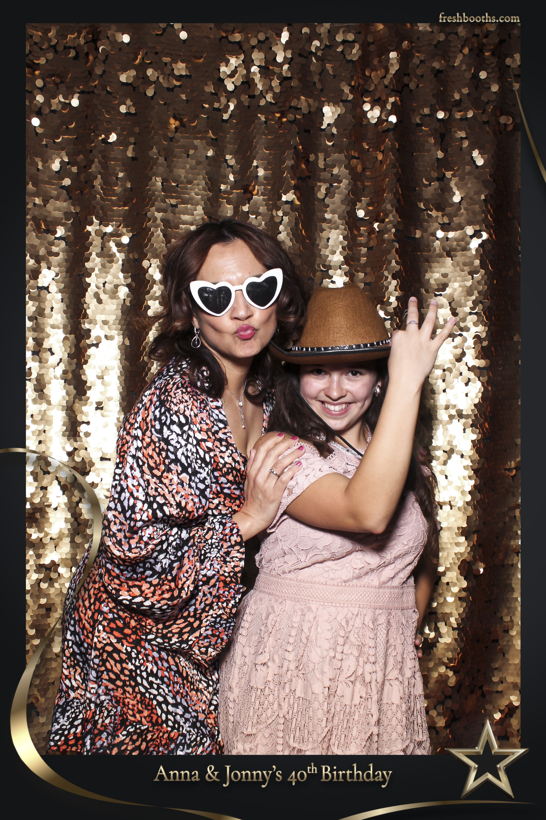 Jonny & Anna 40th | View more photos from the event at gallery.freshbooths.com/u/FreshBooths/Jonny-Anna-40th