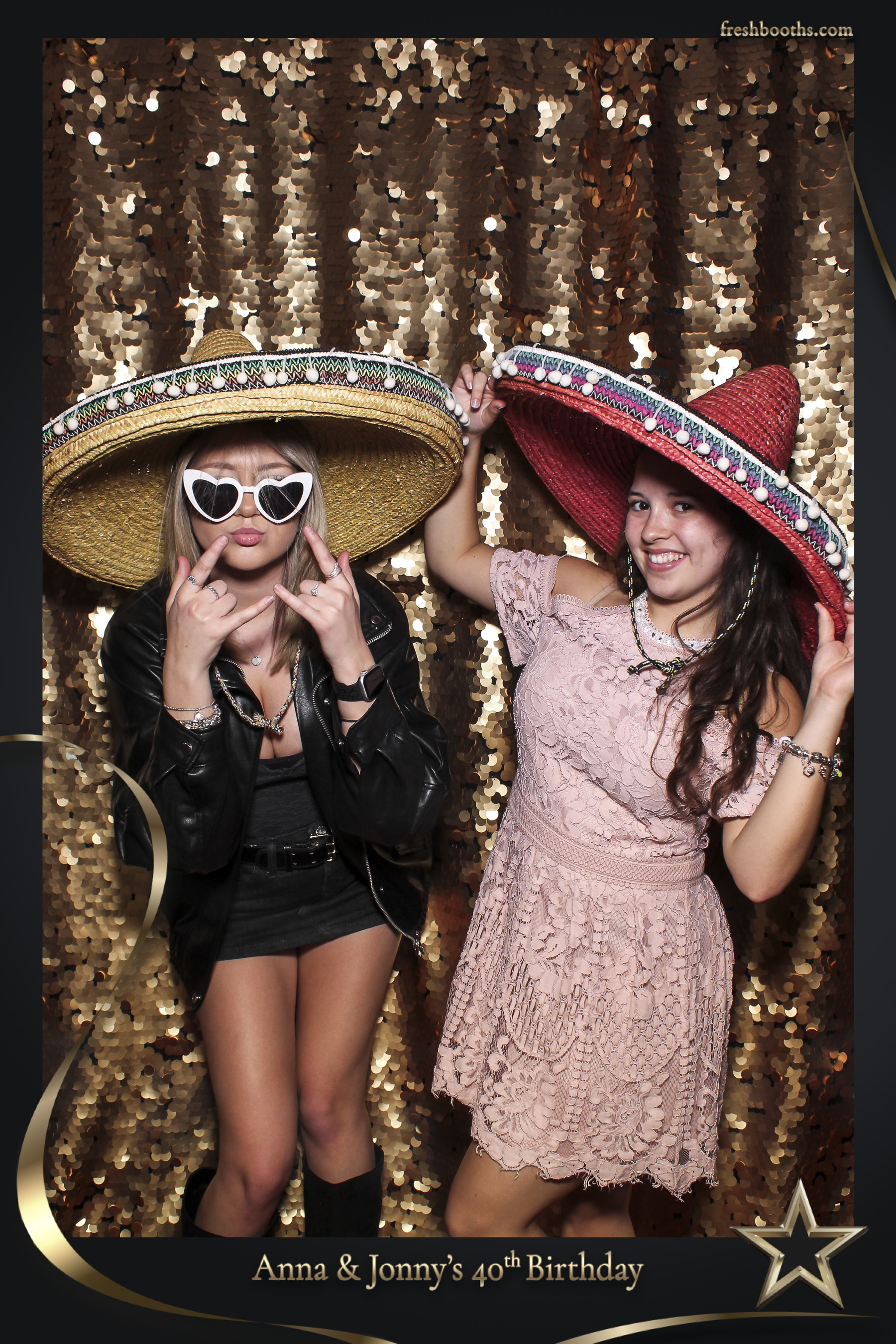Jonny & Anna 40th | View more photos from the event at gallery.freshbooths.com/u/FreshBooths/Jonny-Anna-40th