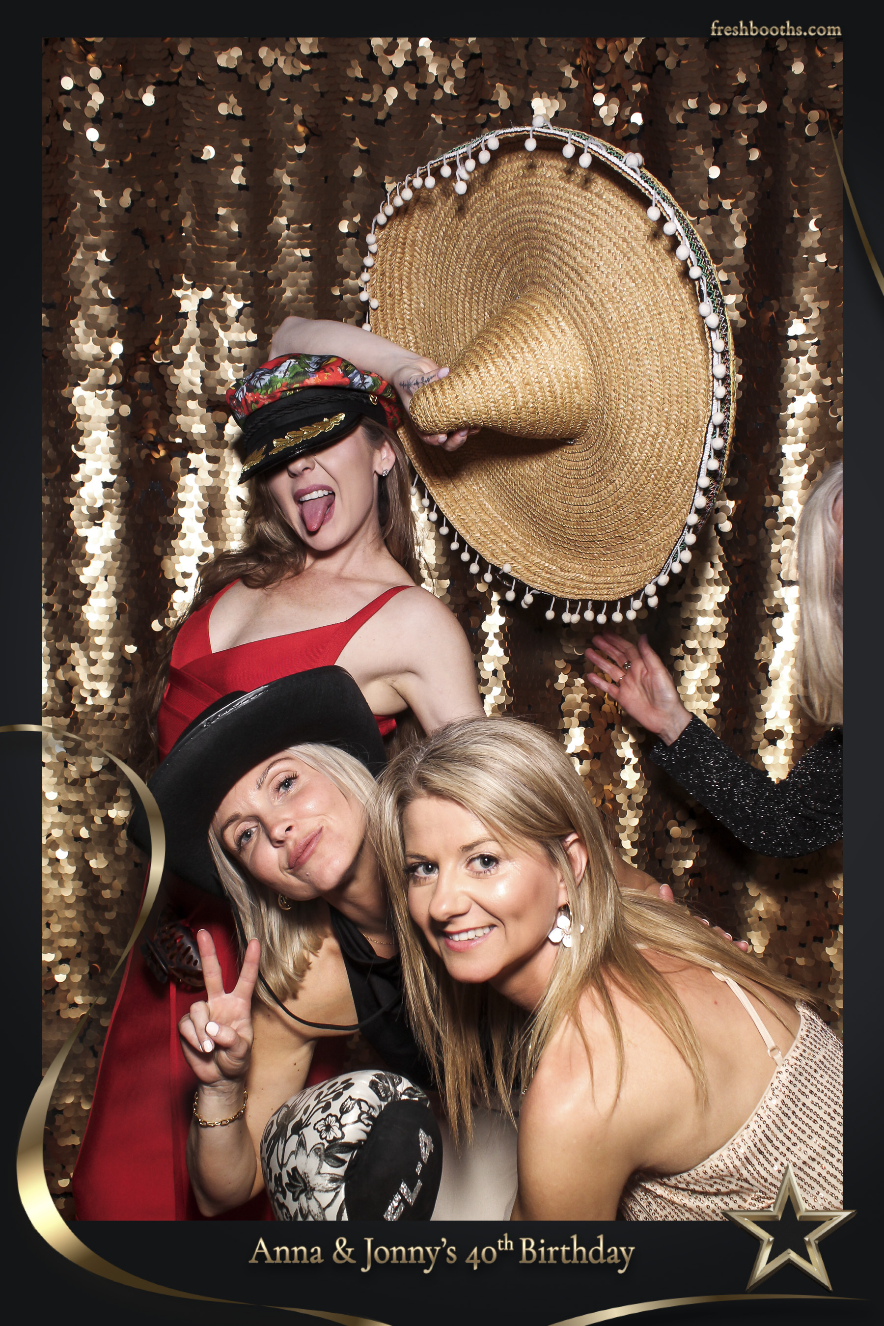 Jonny & Anna 40th | View more photos from the event at gallery.freshbooths.com/u/FreshBooths/Jonny-Anna-40th