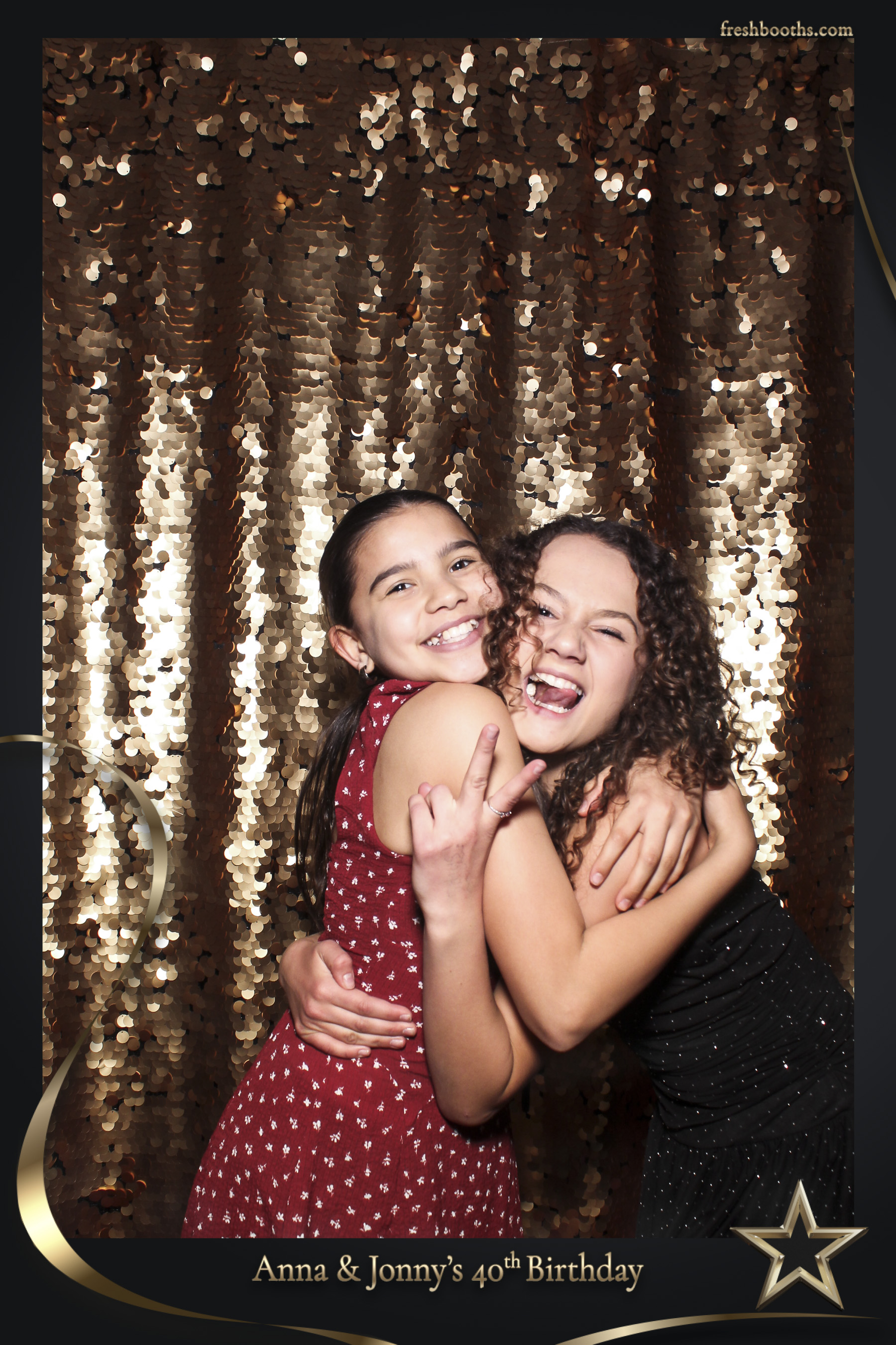 Jonny & Anna 40th | View more photos from the event at gallery.freshbooths.com/u/FreshBooths/Jonny-Anna-40th