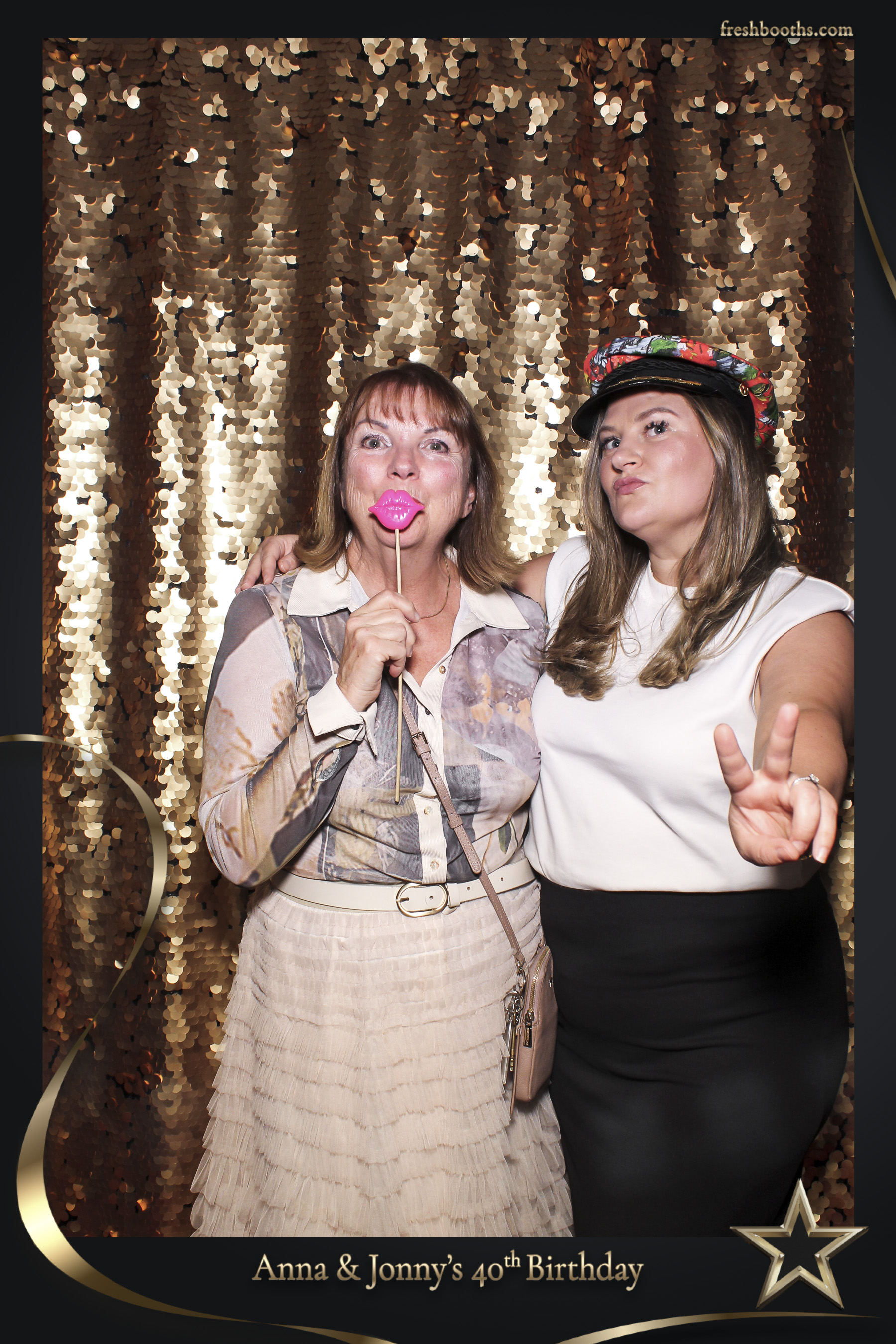 Jonny & Anna 40th | View more photos from the event at gallery.freshbooths.com/u/FreshBooths/Jonny-Anna-40th