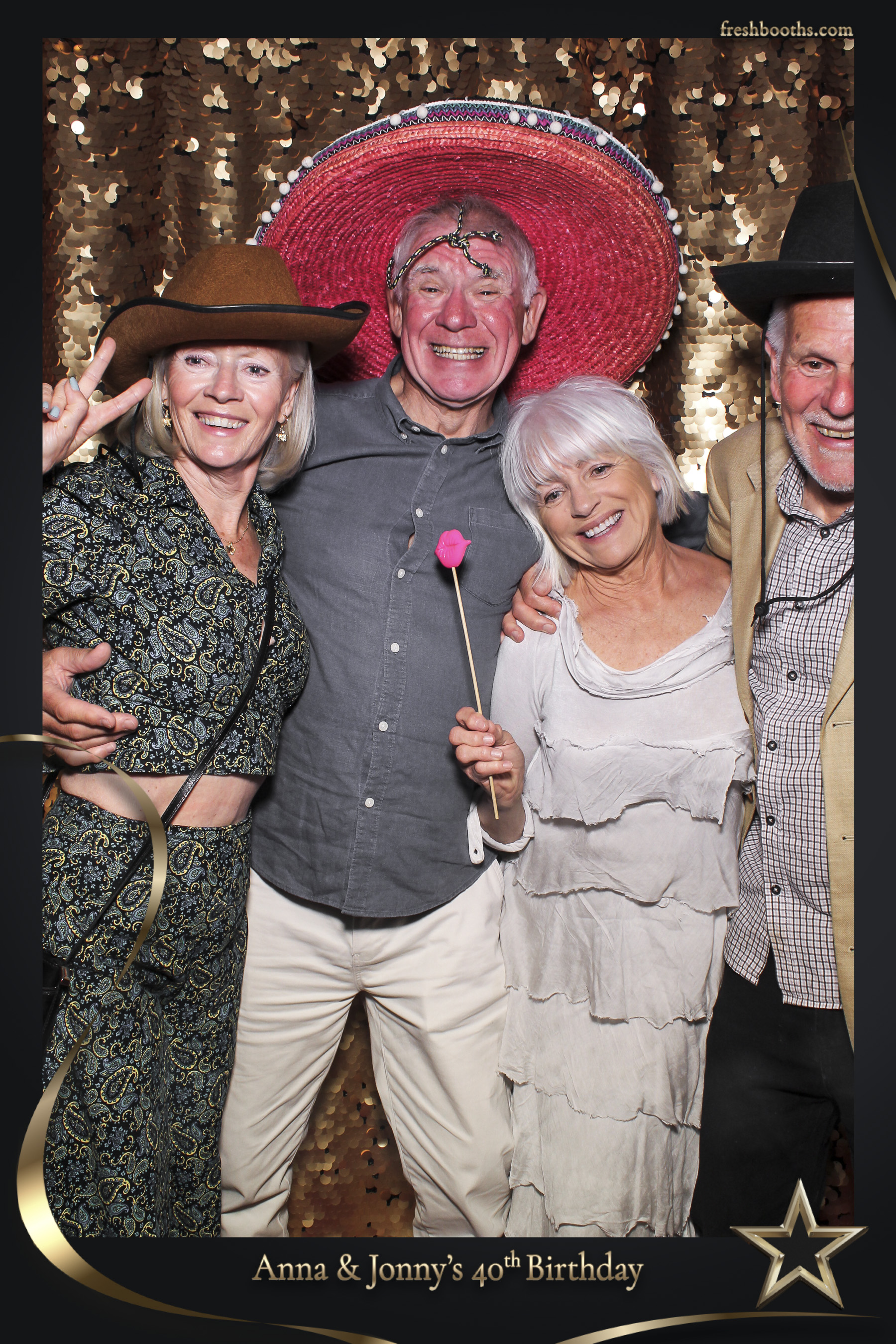 Jonny & Anna 40th | View more photos from the event at gallery.freshbooths.com/u/FreshBooths/Jonny-Anna-40th