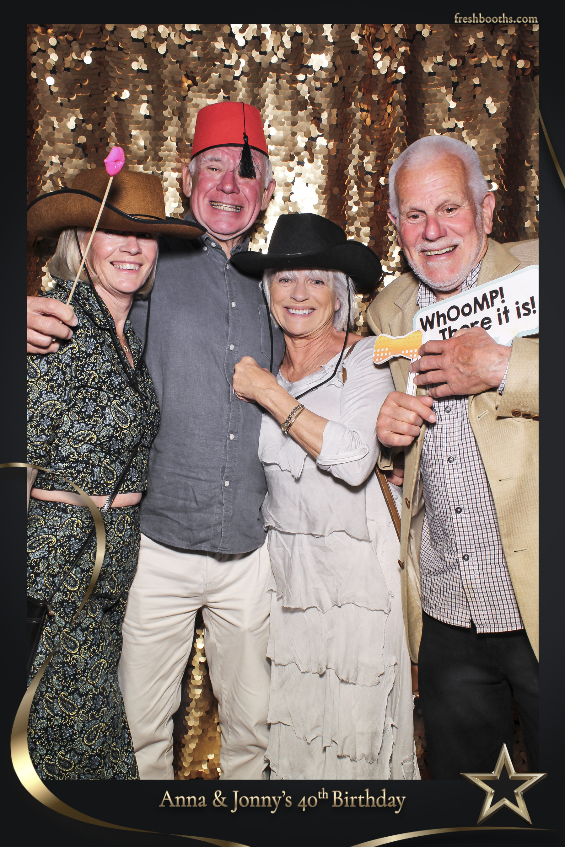 Jonny & Anna 40th | View more photos from the event at gallery.freshbooths.com/u/FreshBooths/Jonny-Anna-40th
